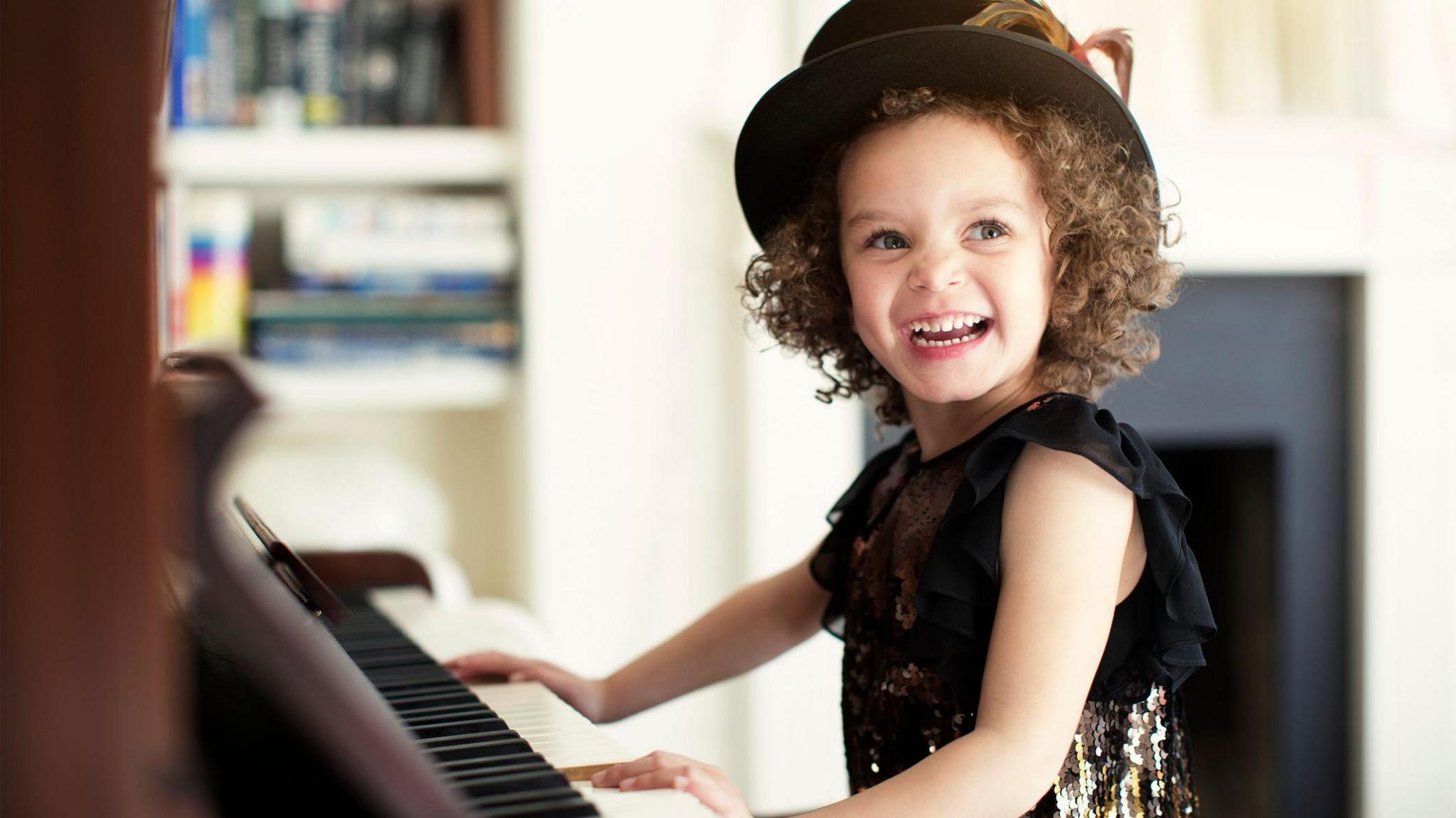 child playing the piano