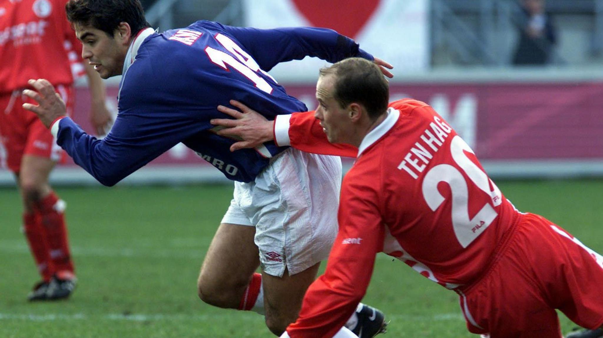 Erik ten Hag as a player challenging for the ball