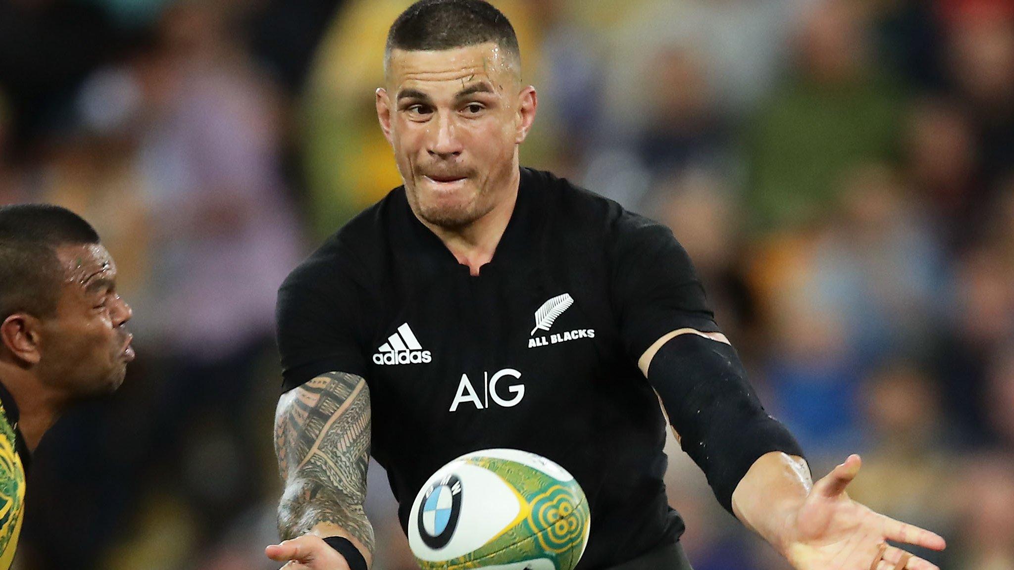 Sonny Bill Williams plays a pass against Australia last month