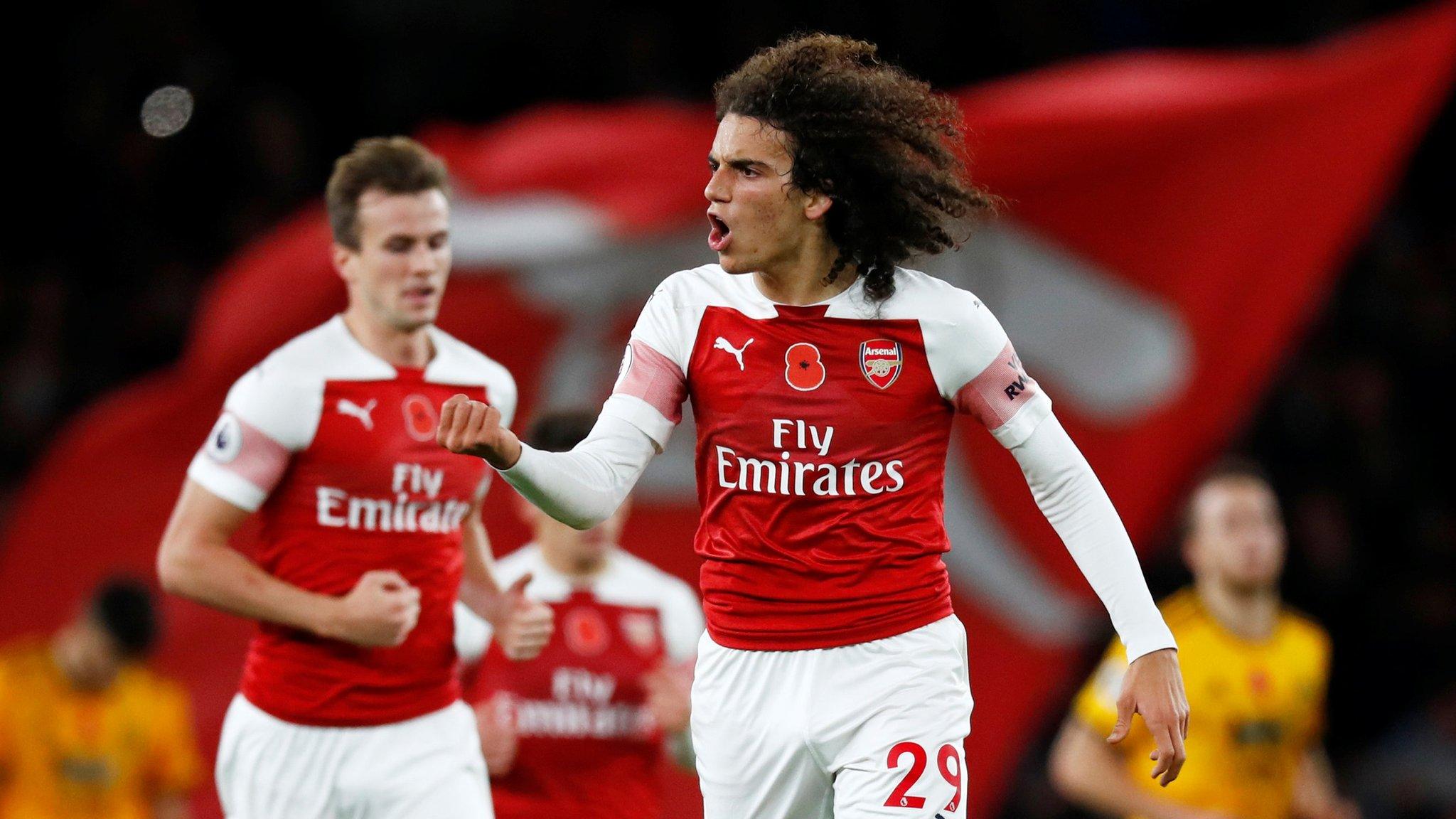 Matteo Guendouzi celebrates an Arsenal goal