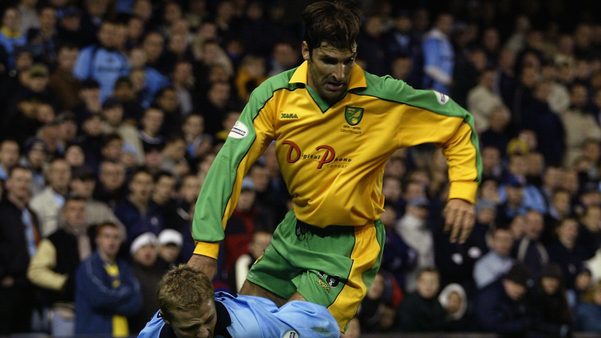 Steen Nedergaard playing for Norwich