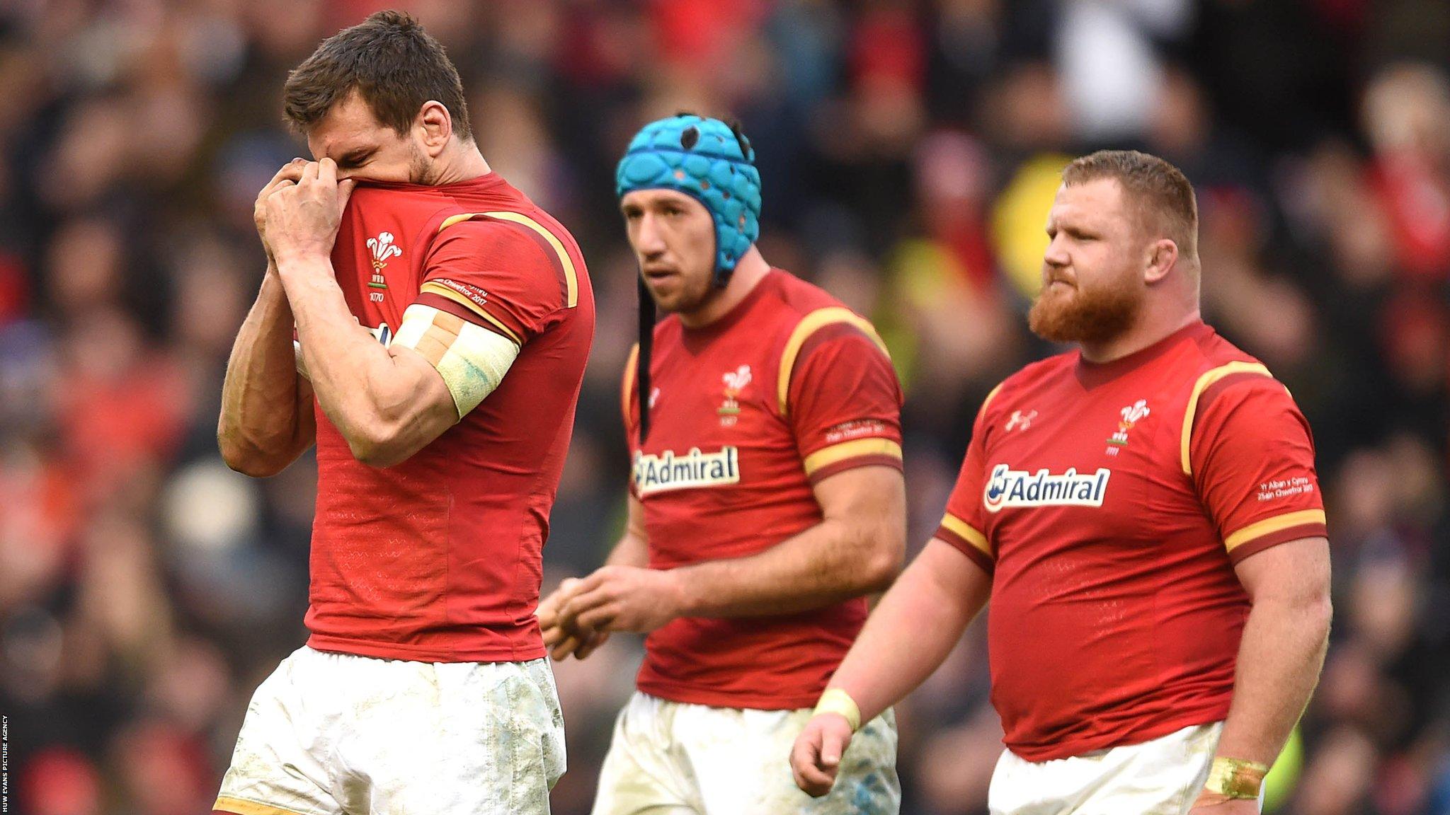 Wales players following the loss against Scotland
