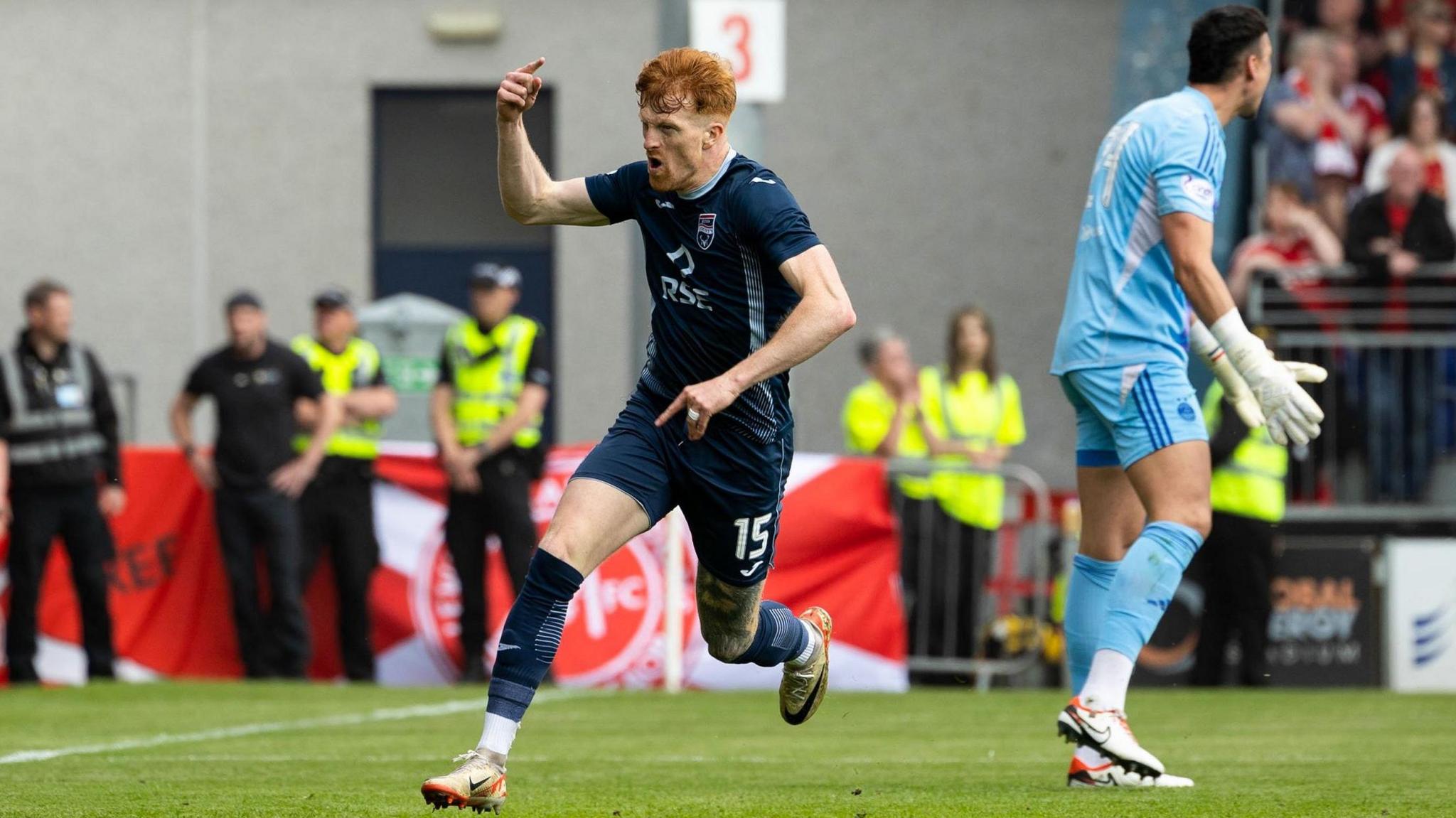 Ross County's Simon Murray celebrates scoring against Aberdeen