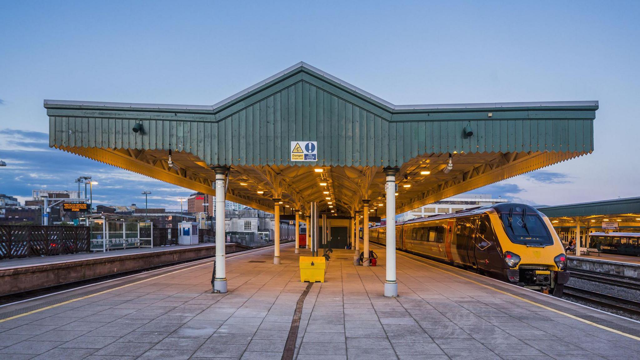 Picture of Cardiff Central Station platform