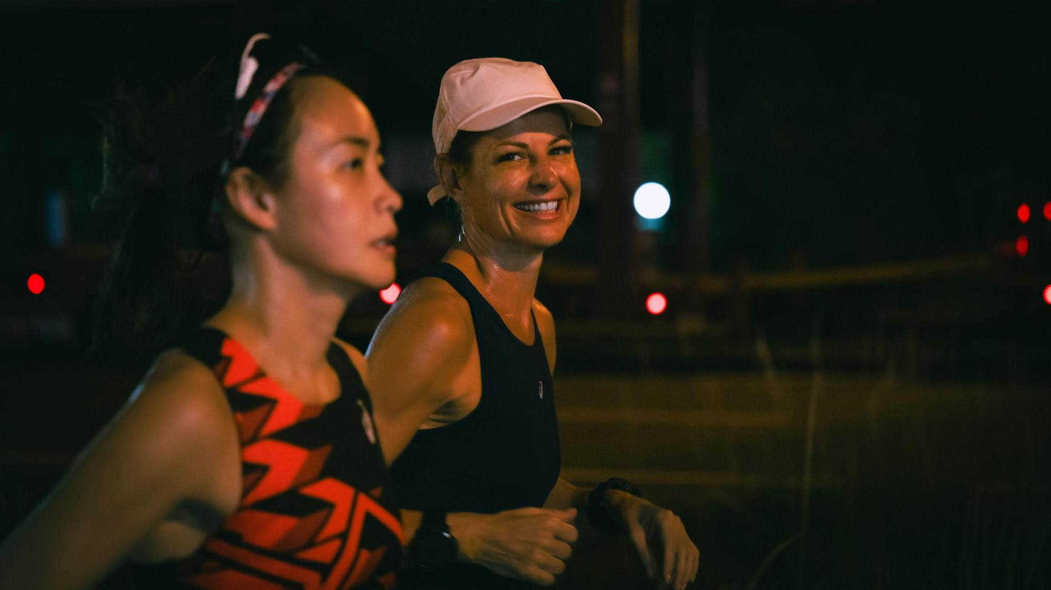 Natalie Dau starting her run in Hat Yai, Thailand