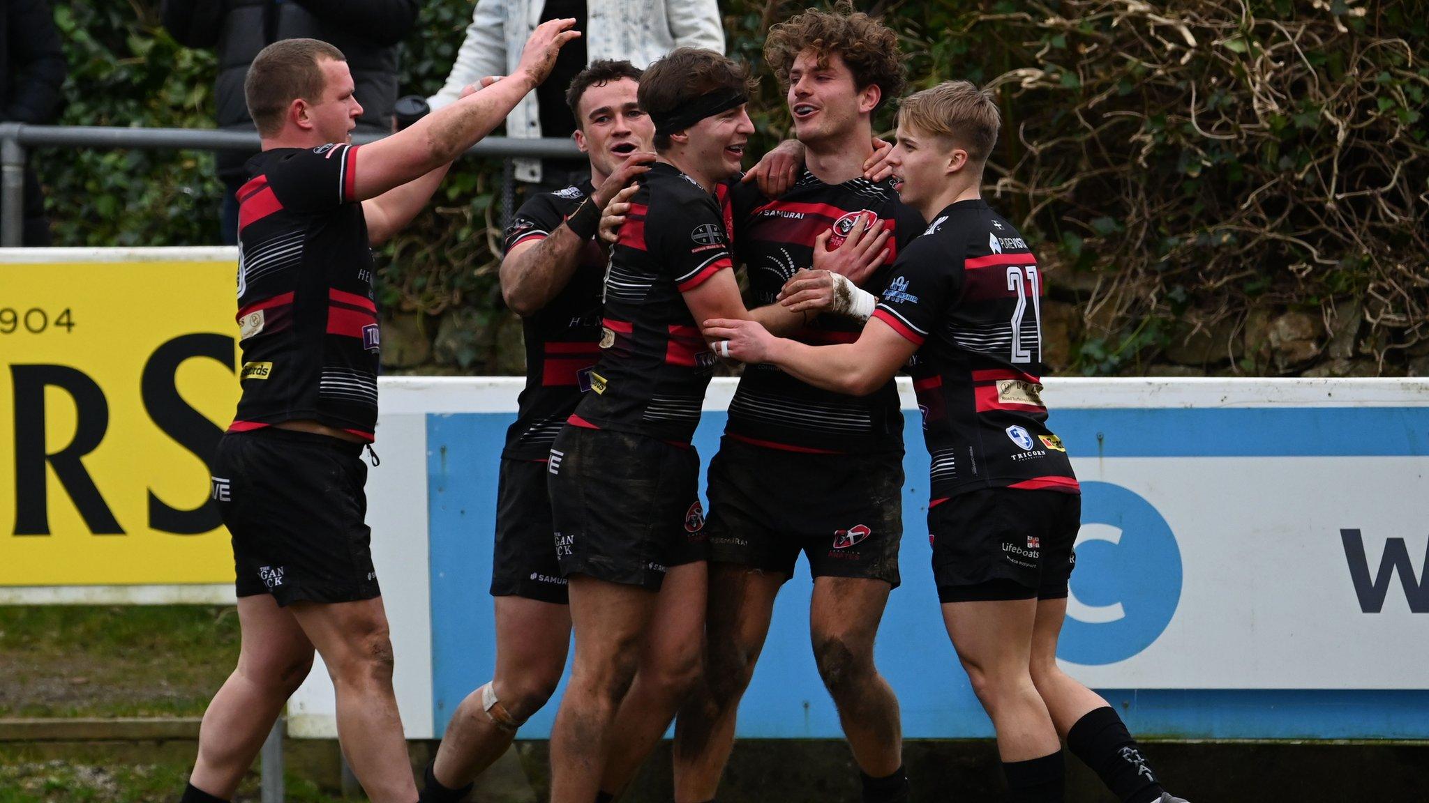 Cornish Pirates players celebrate