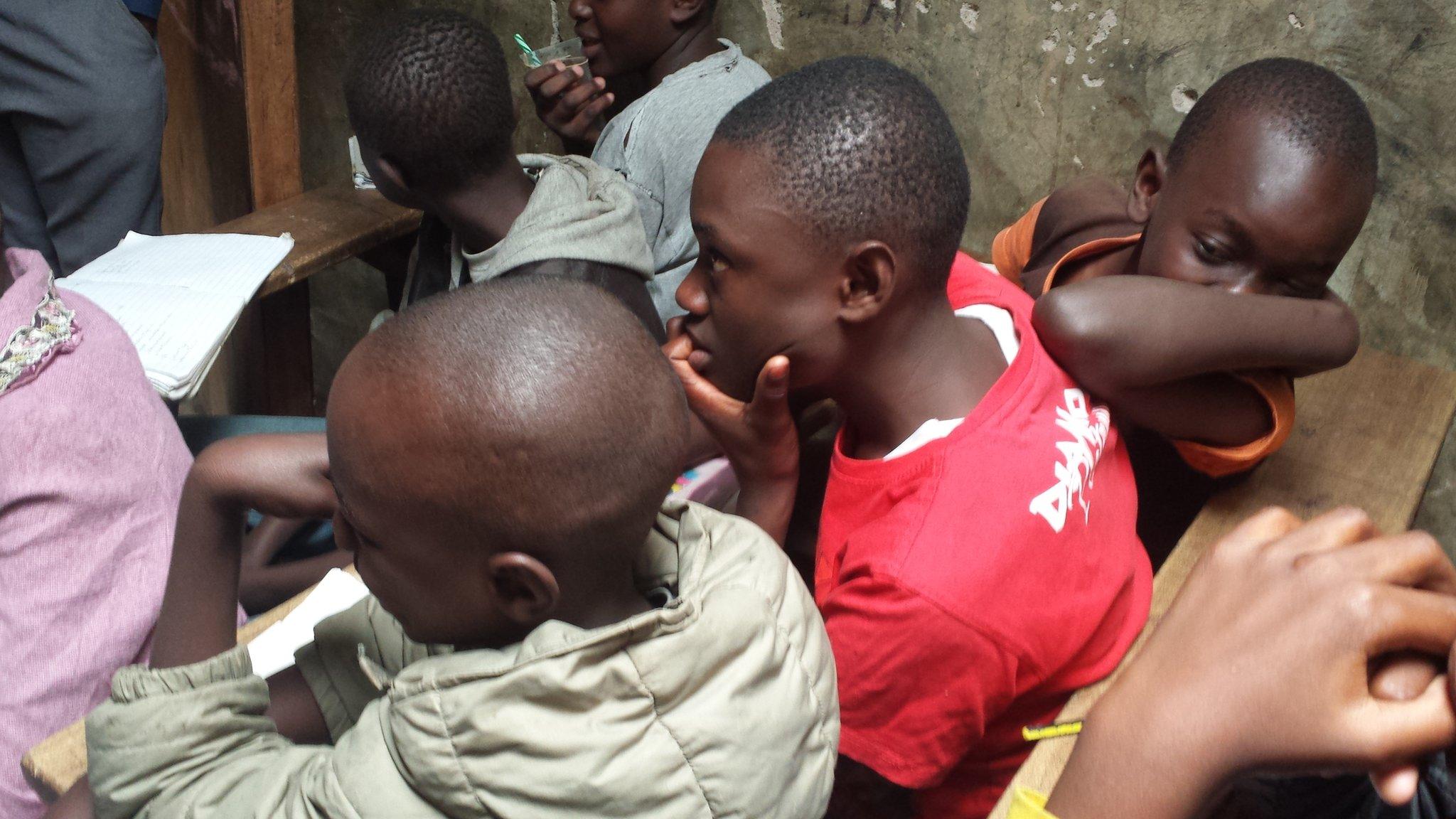 Kenyan children learning Mandarin