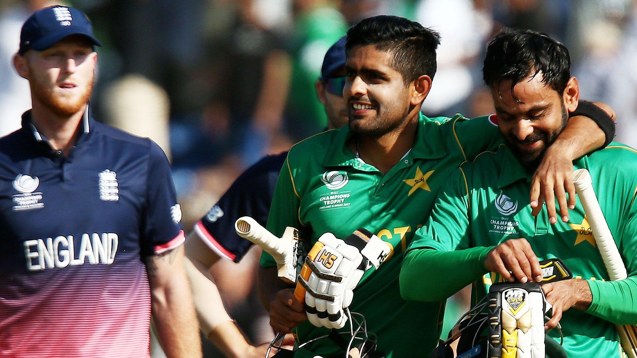 Pakistan celebrate beating England