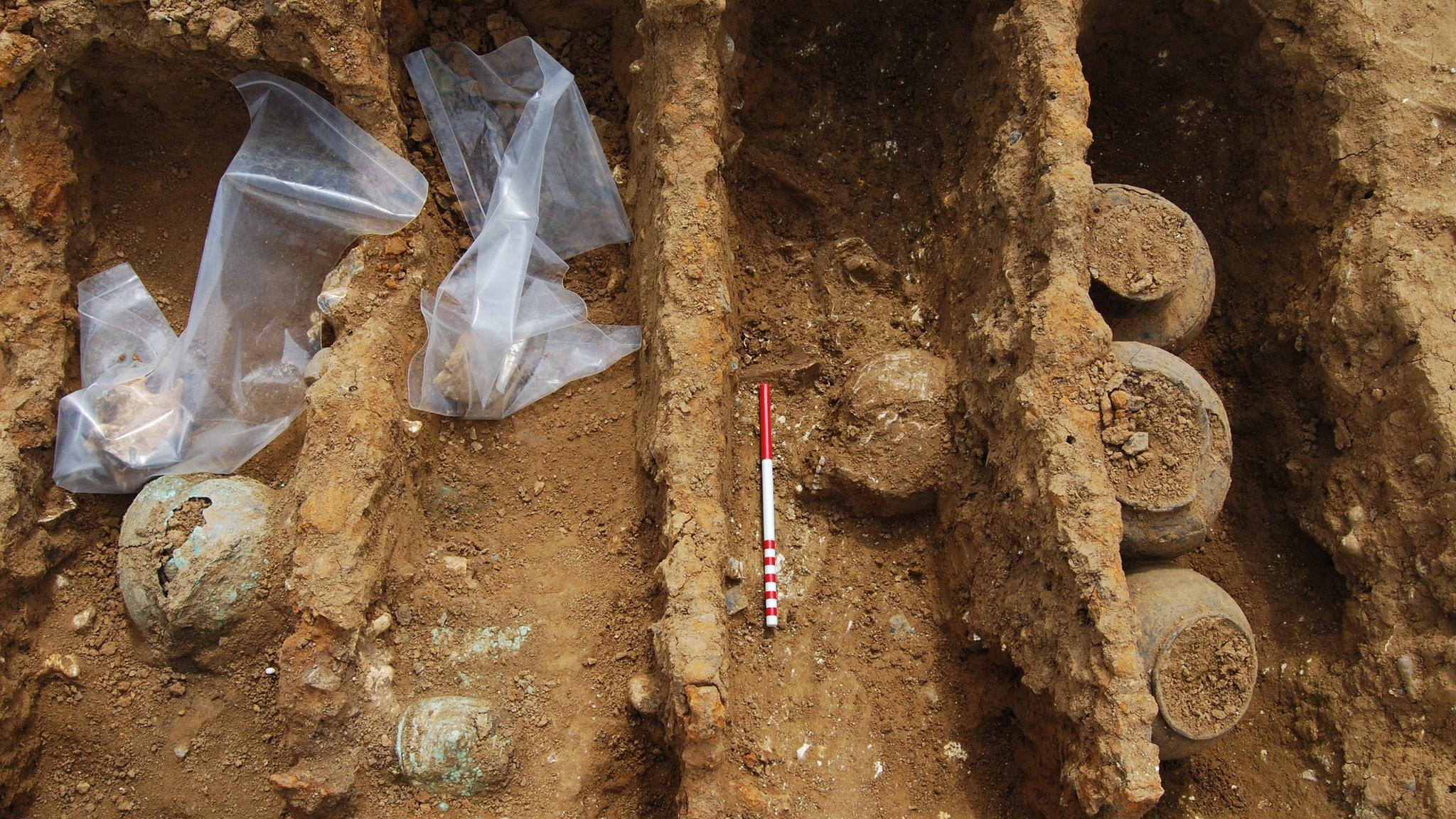 Iron Age grave near Chichester