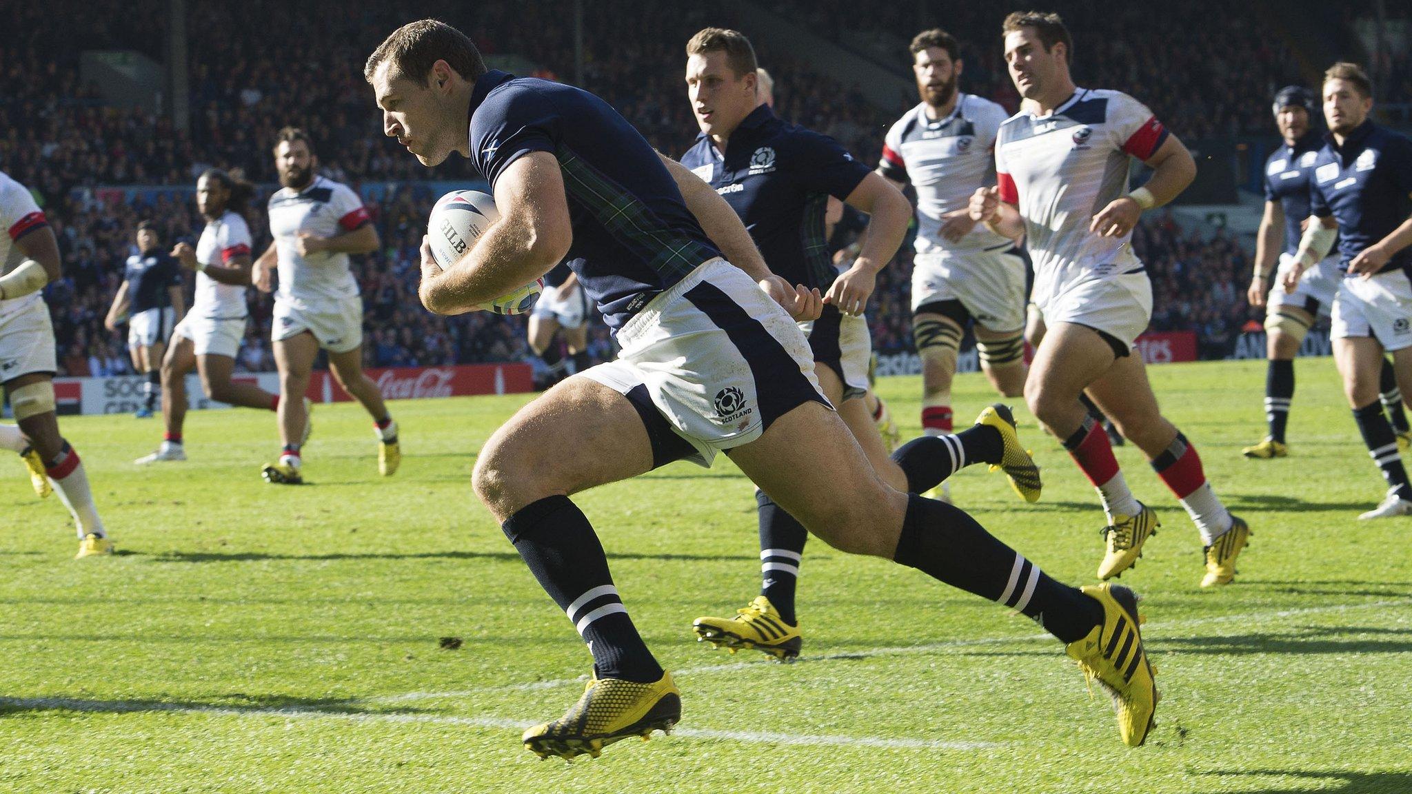 Tim Visser scores a try for Scotland against USA