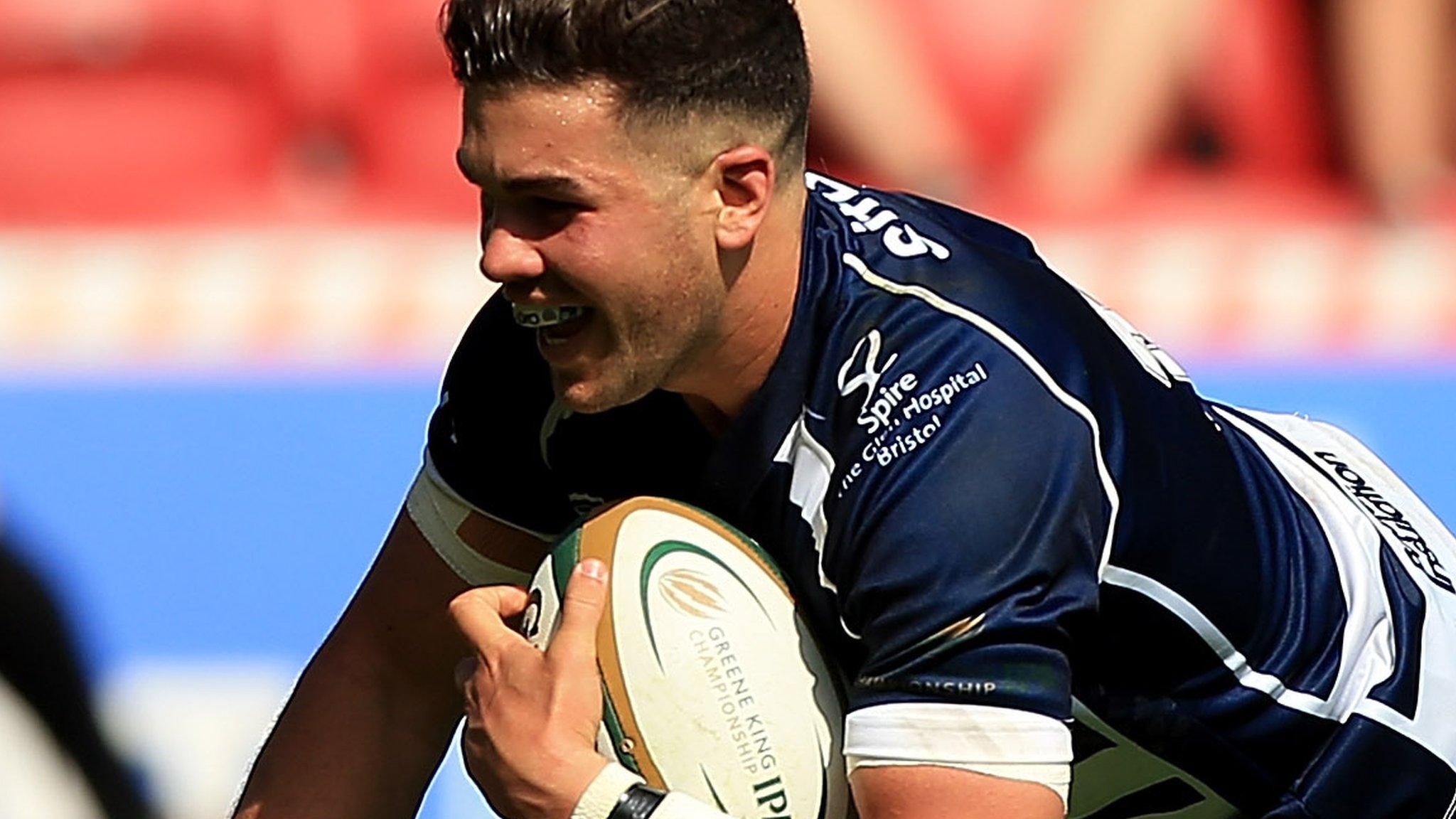 Bristol's Ben Mosses scores a try against Bedford