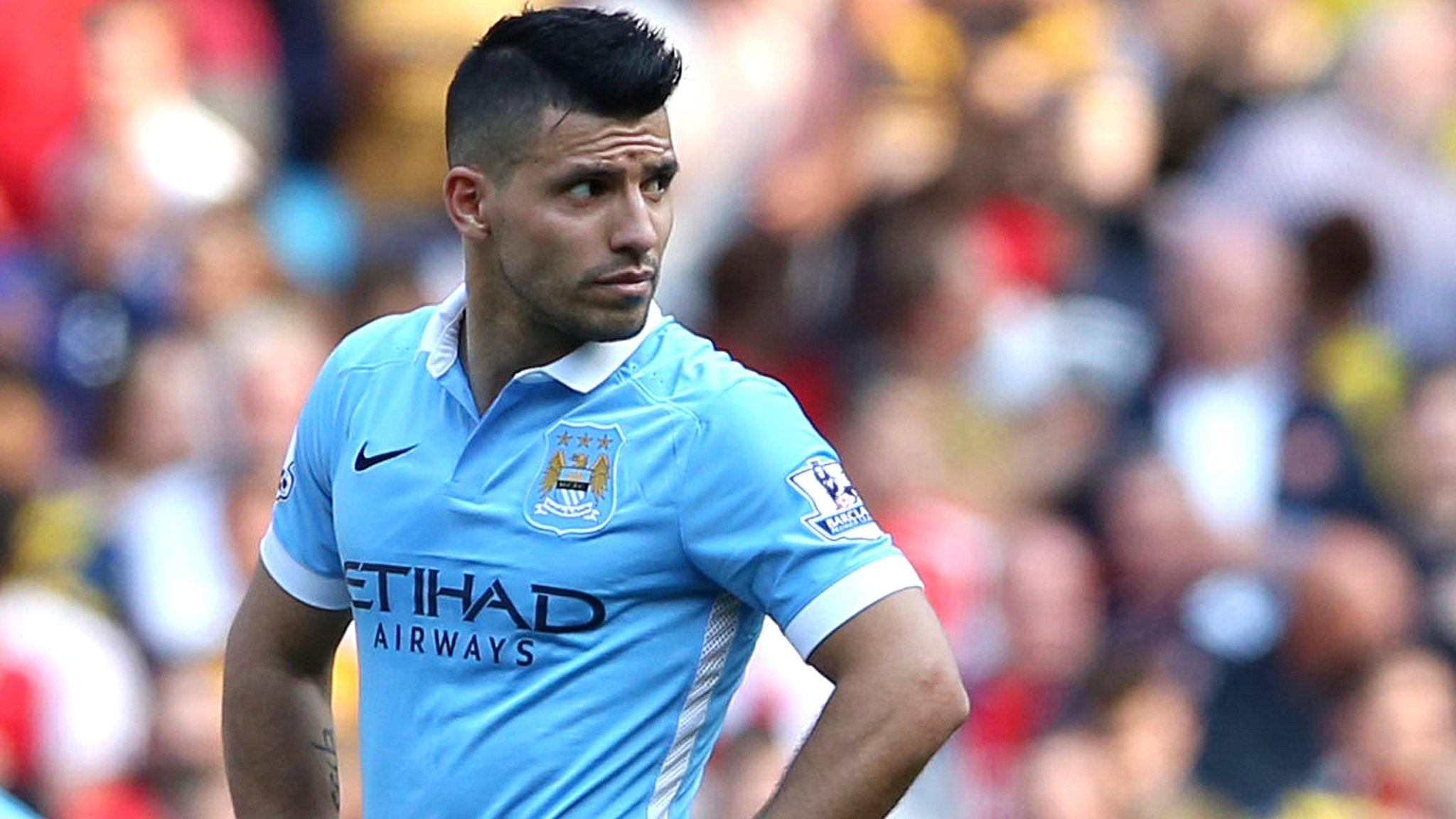 Sergio Aguero of Man City looks dejected