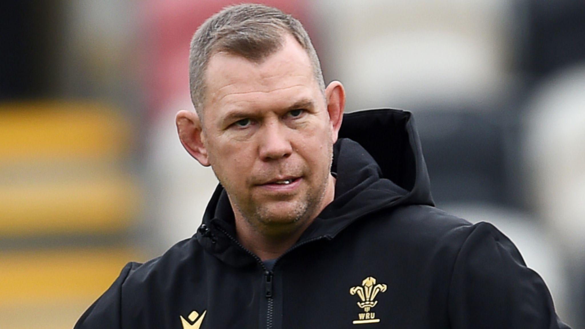 Ioan Cunningham during his time as Wales Women's coach