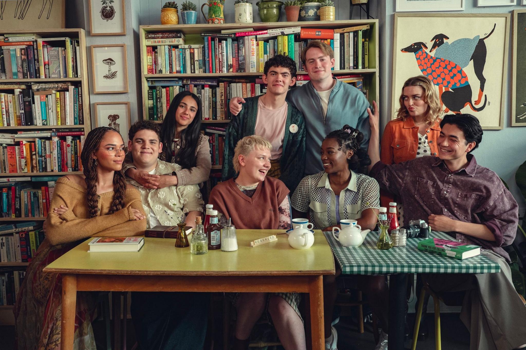 Picture of the core cast of Heartstopper - Kit Connor, Joe Locke, Yasmin Finney, William Gao, Tobie Donovan, Corinna Brown, Kizzie Edgell, Imogen Heaney and Leila Khan.