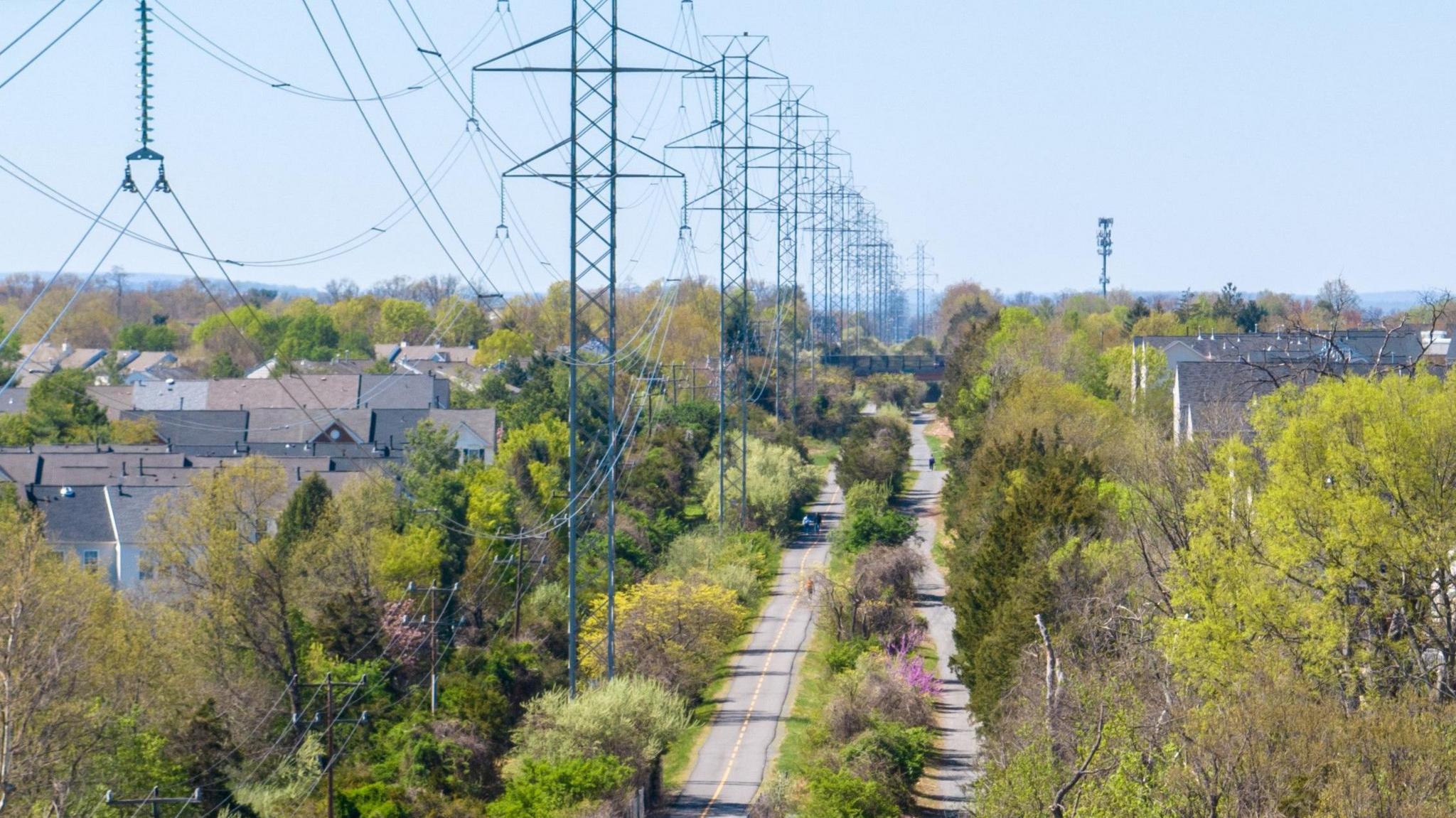 Electricity pylons along a road in Ashburn