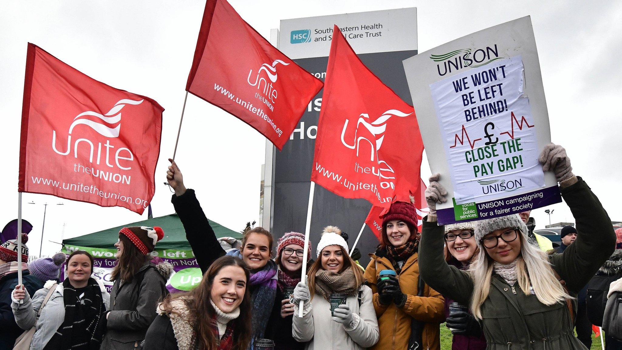 Nurses on picket line in 2019