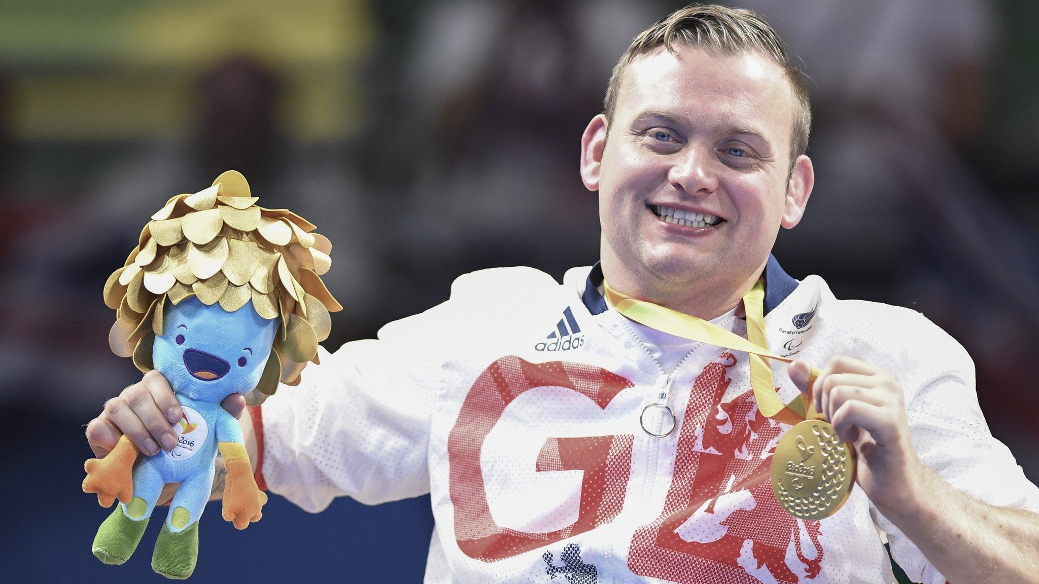 Rob Davies celebrates gold in Rio