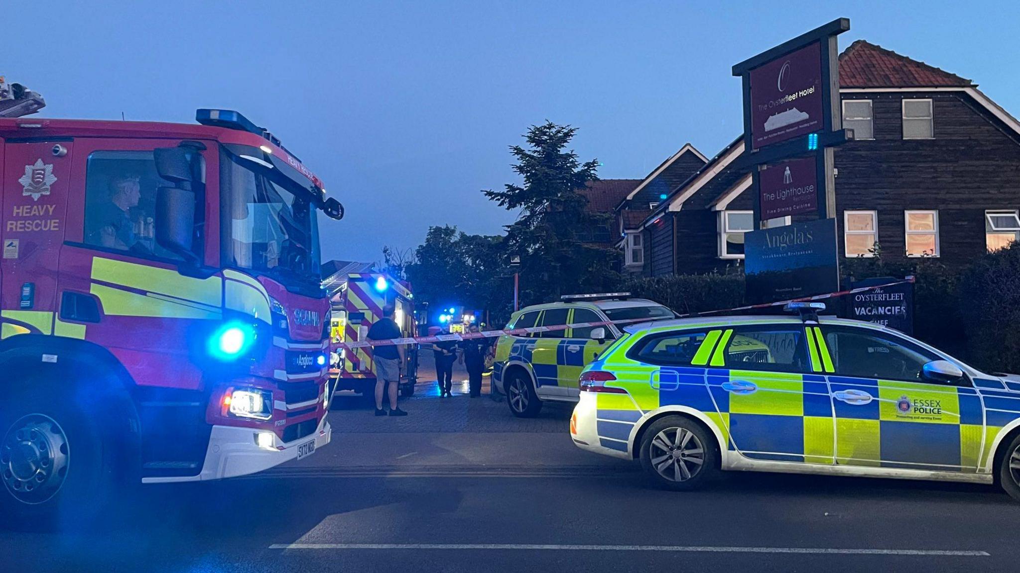 Emergency services outside Oysterfleet Hotel