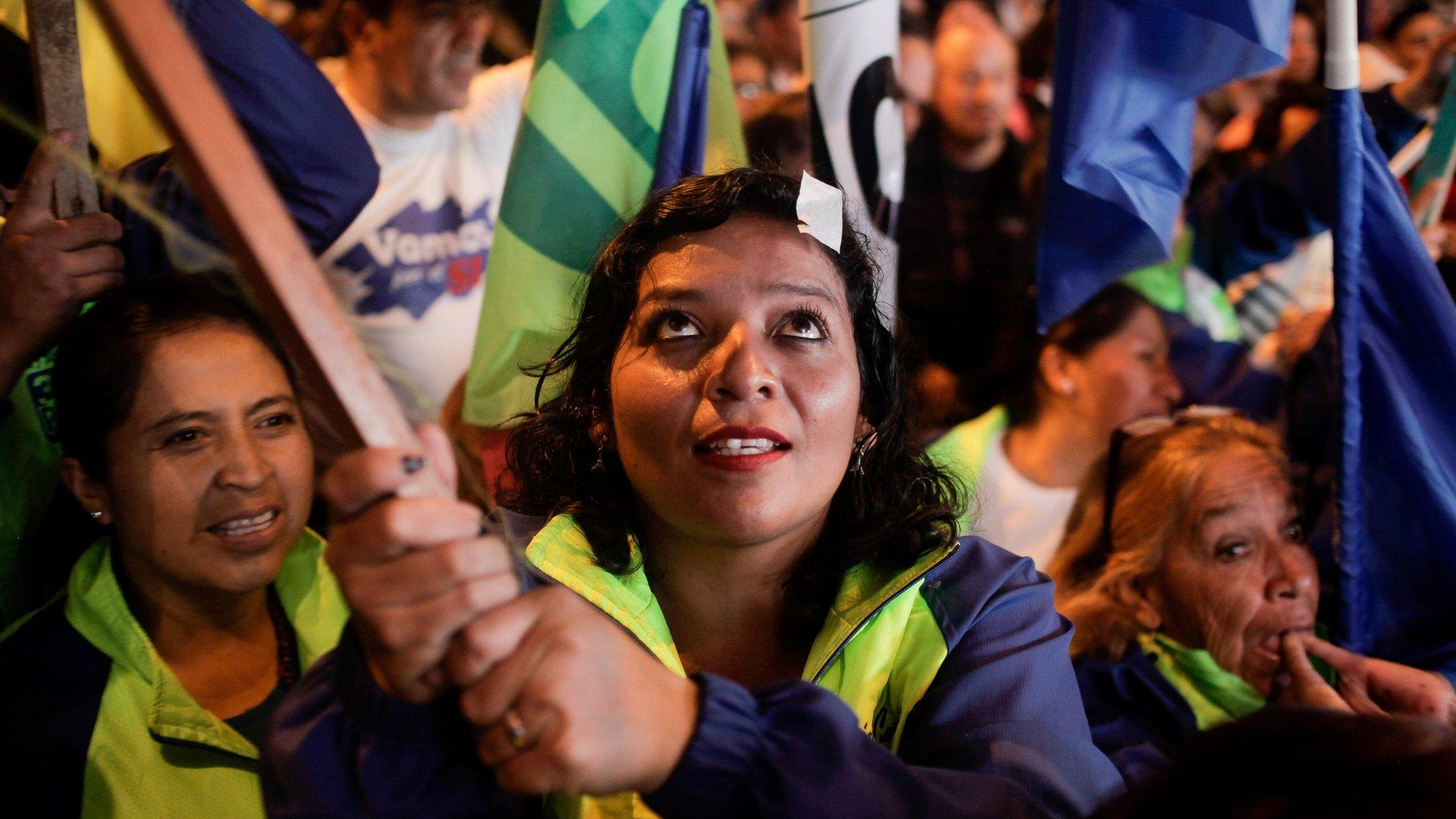 Supporters of Ecuadorean President Lenin Moreno attend the closing of his "Yes" campaign for the referendum in Quito, Ecuador, 31 January 2018