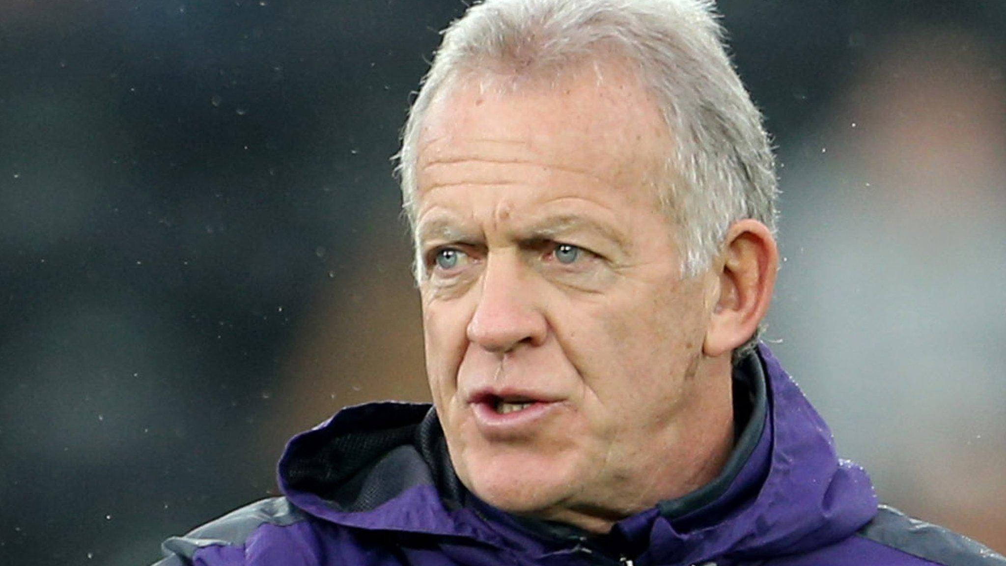 Alan Curtis