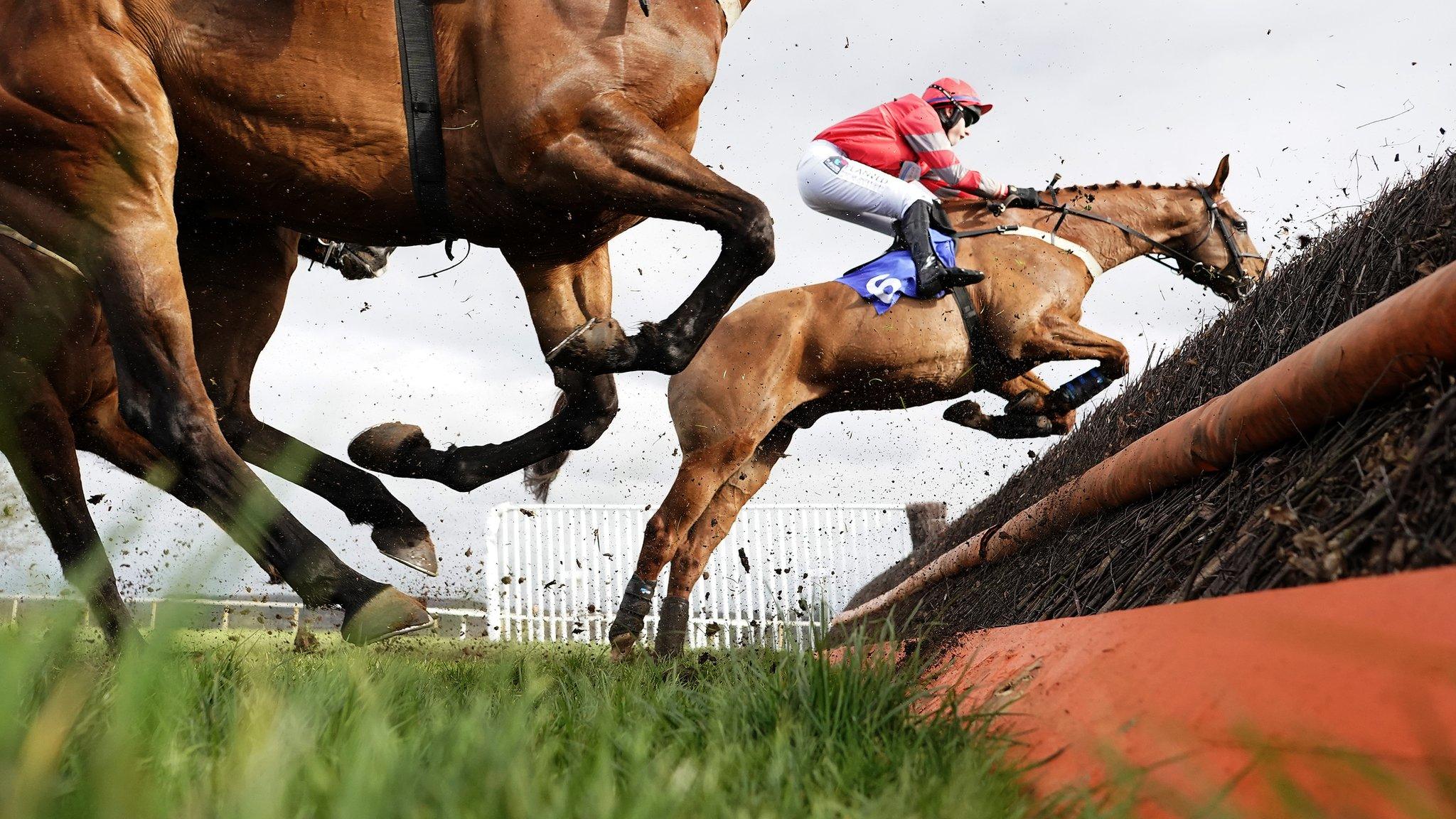 TAUNTON, ENGLAND - MARCH 19: Charlie Hammond riding Midnight Owle on their way to winning The Chetwood Wealth Management Novices' Handicap Chase at Taunton Racecourse on March 19, 2019 in Taunton, England. (Photo by Alan Crowhurst/Getty Images)