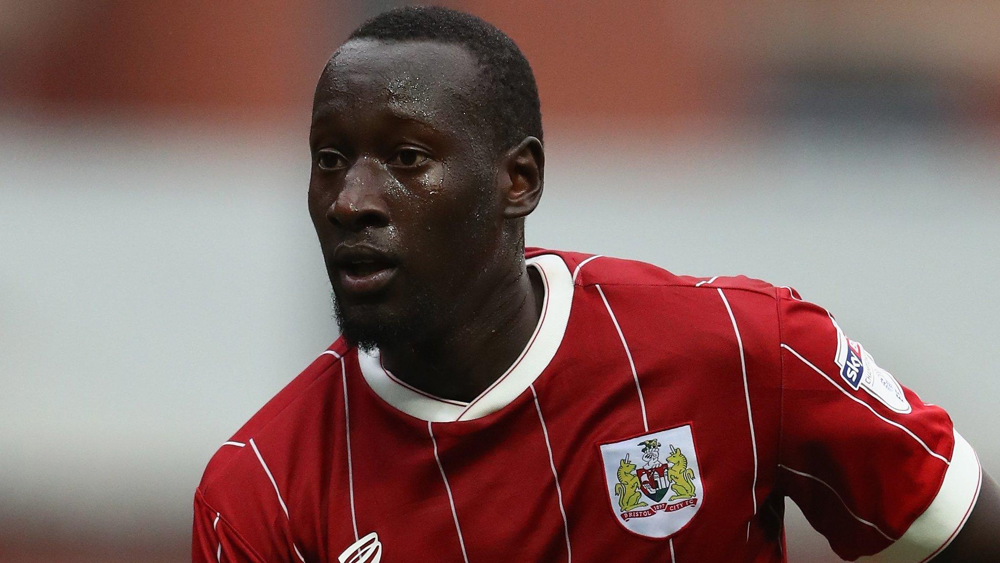 Famara Diedhiou in action for Bristol City.