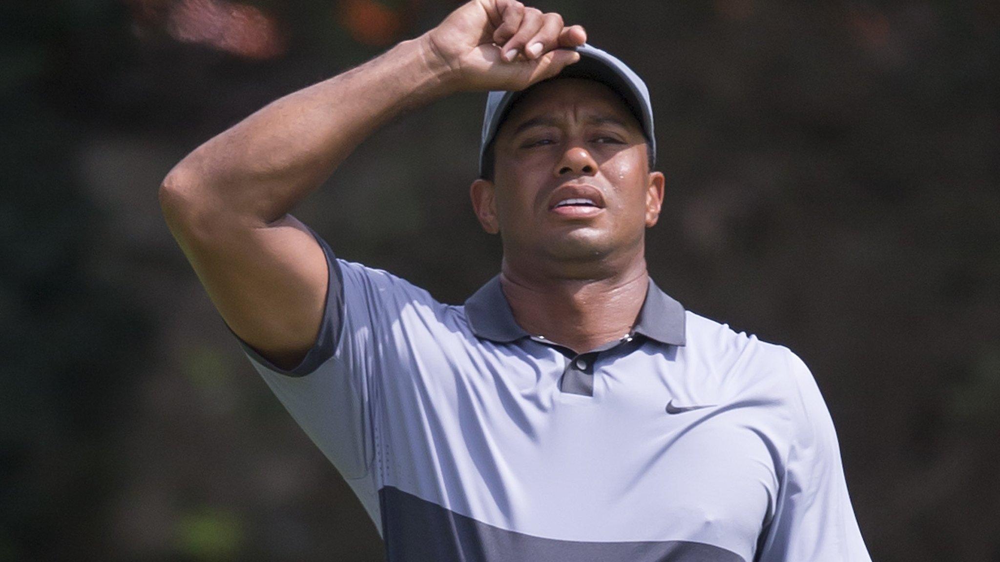 Tiger Woods in third-round action