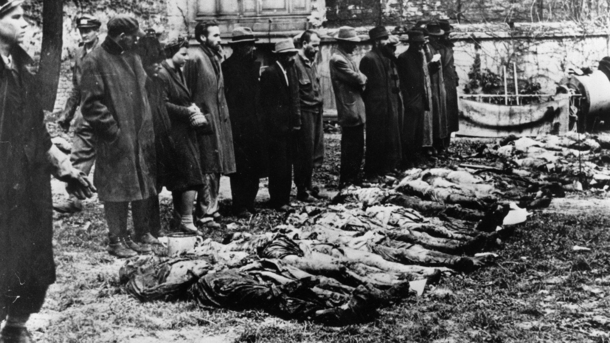 Auschwitz, 1945