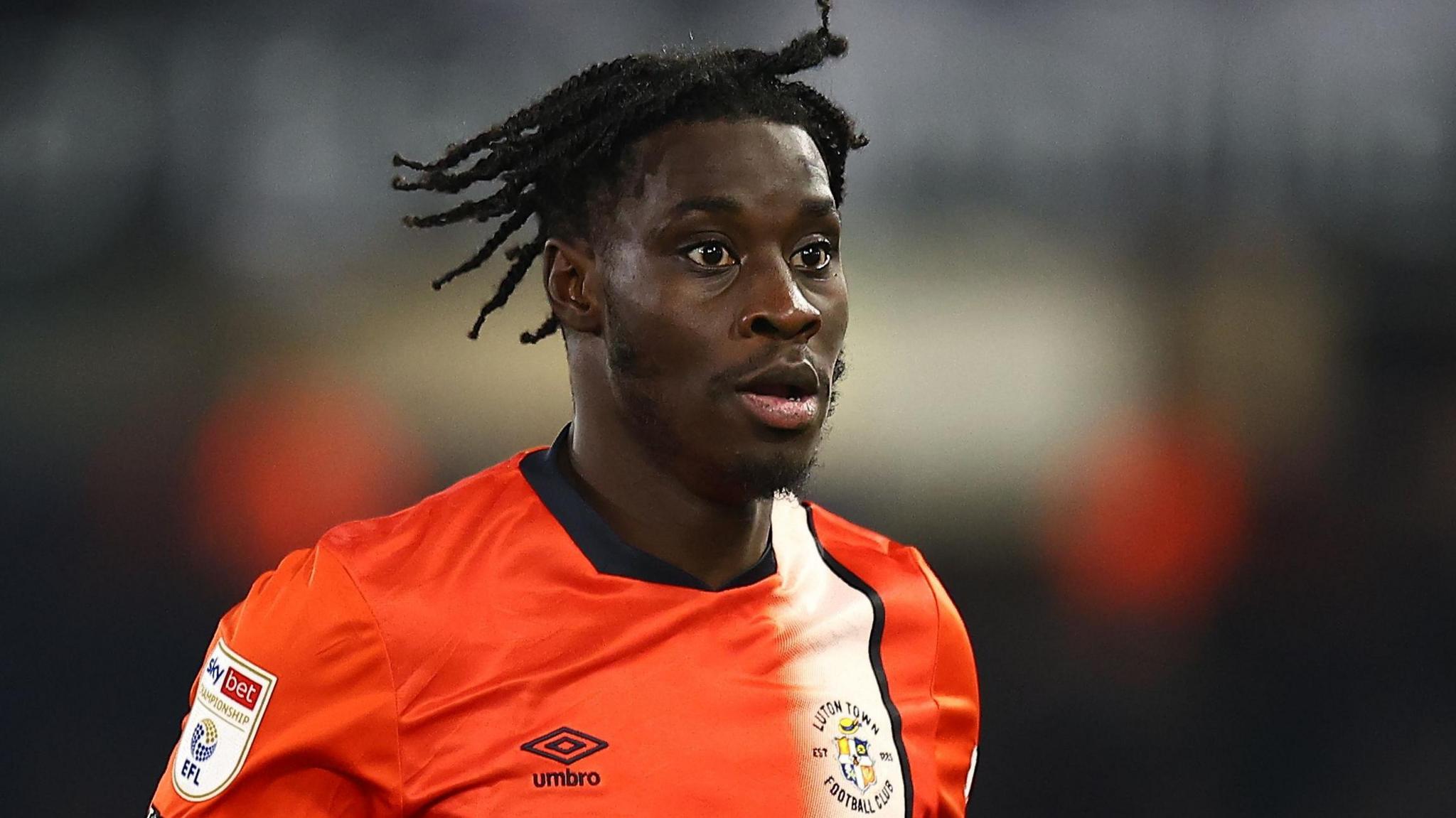 Elijah Adebayo playing for Luton