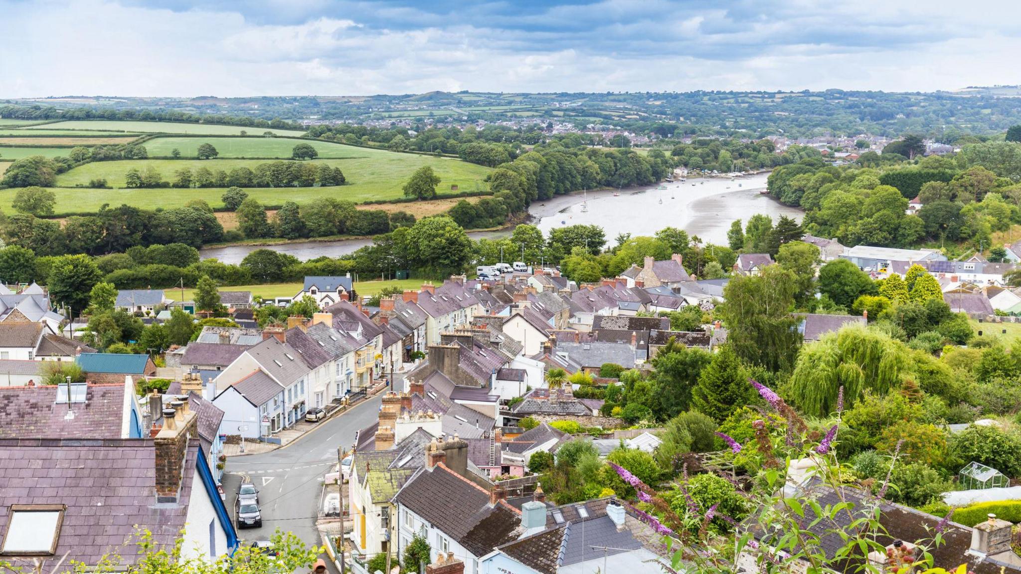 Llun Aberteifi a'r afon Teifi
