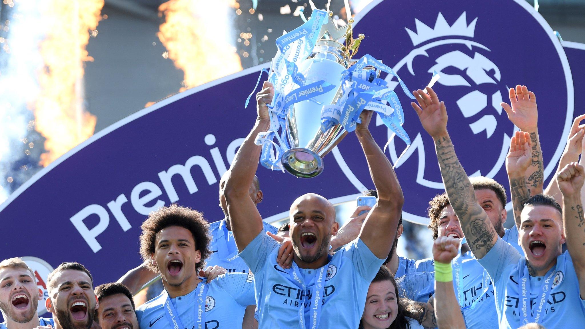 Vincent Kompany, Manchester City, Premier League trophy