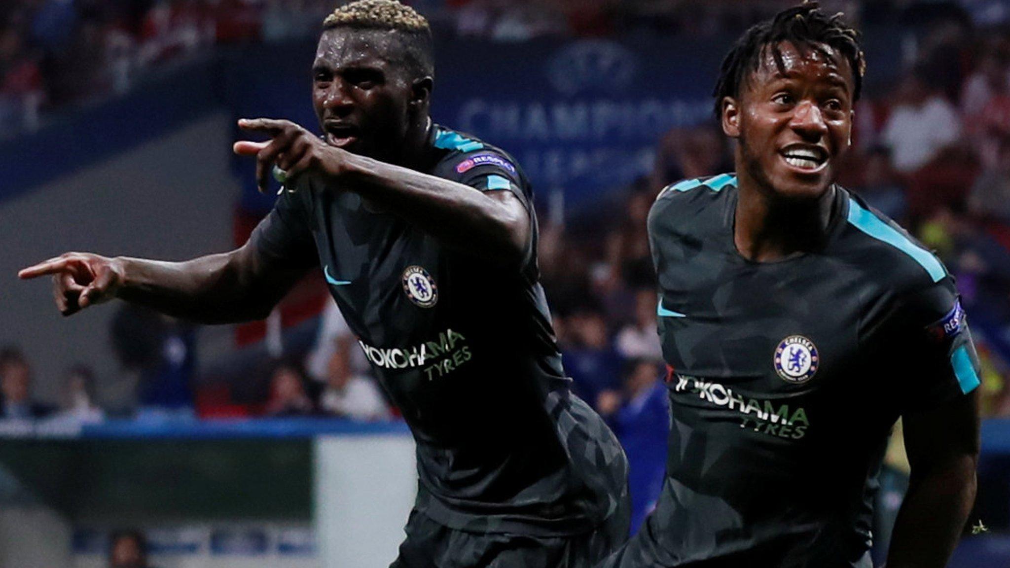 Michy Batshuayi celebrates