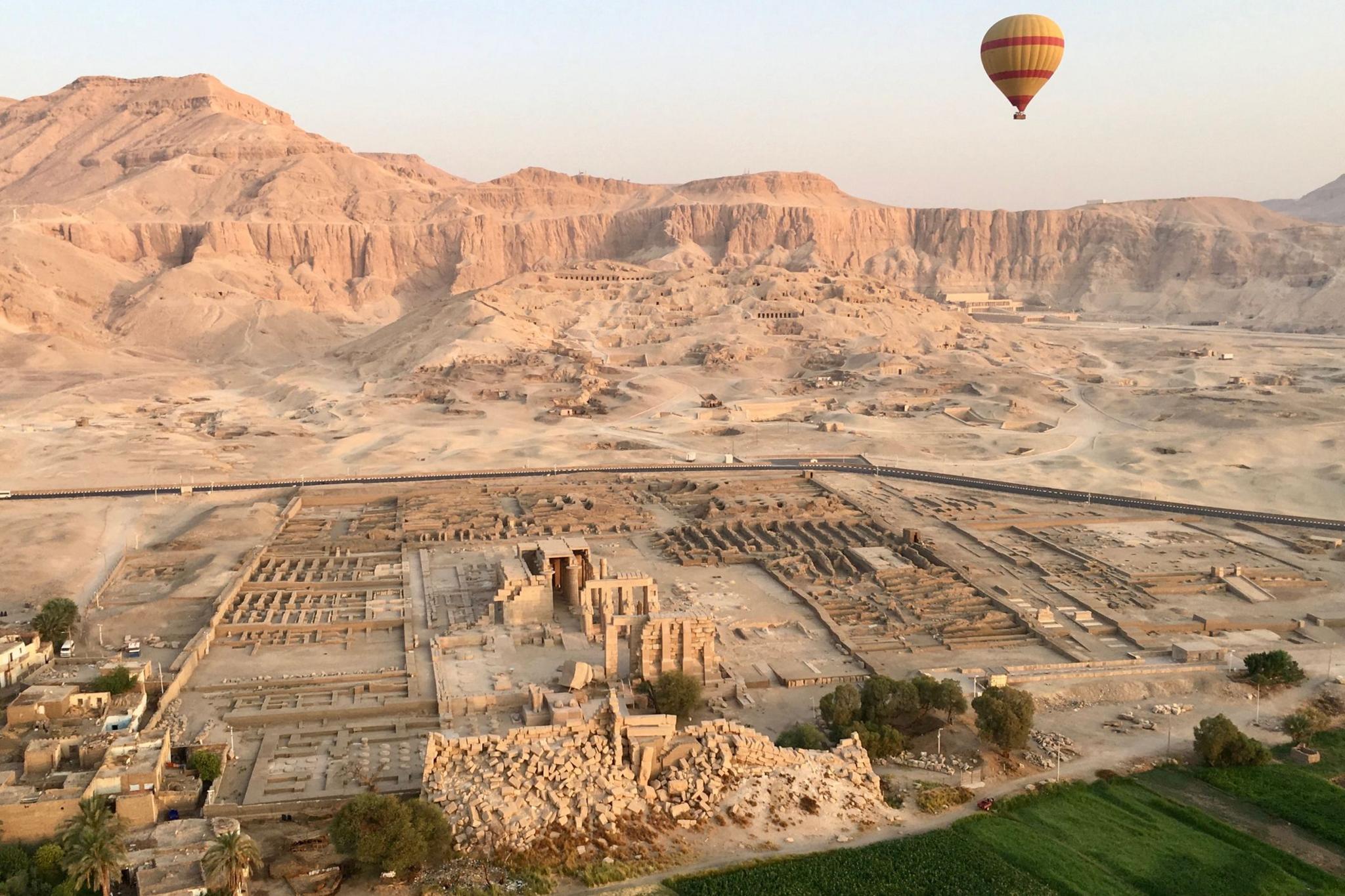 Temple ruins in ancient Egypt