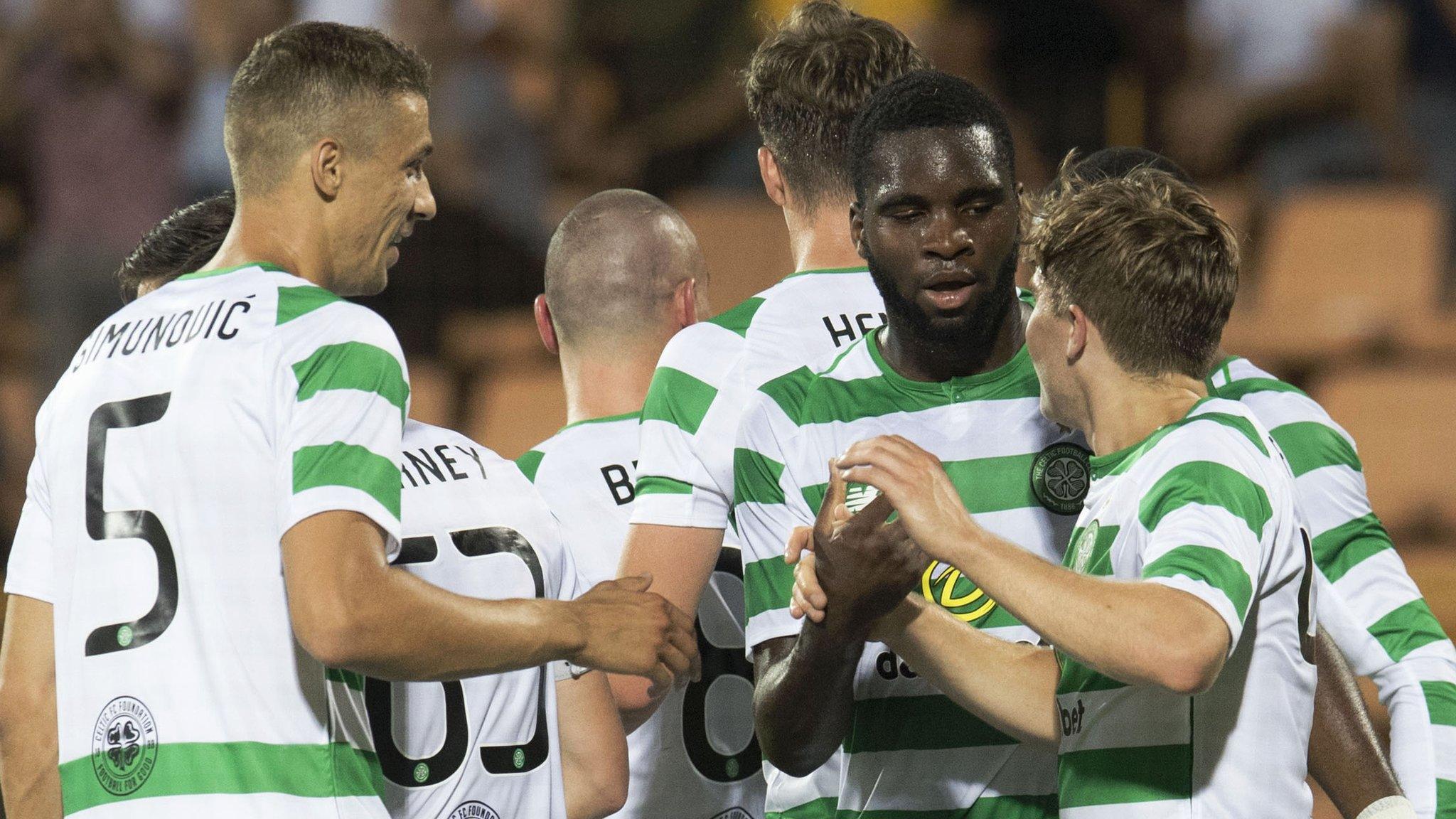 Celtic players celebrate Odsonne Edouard's goal