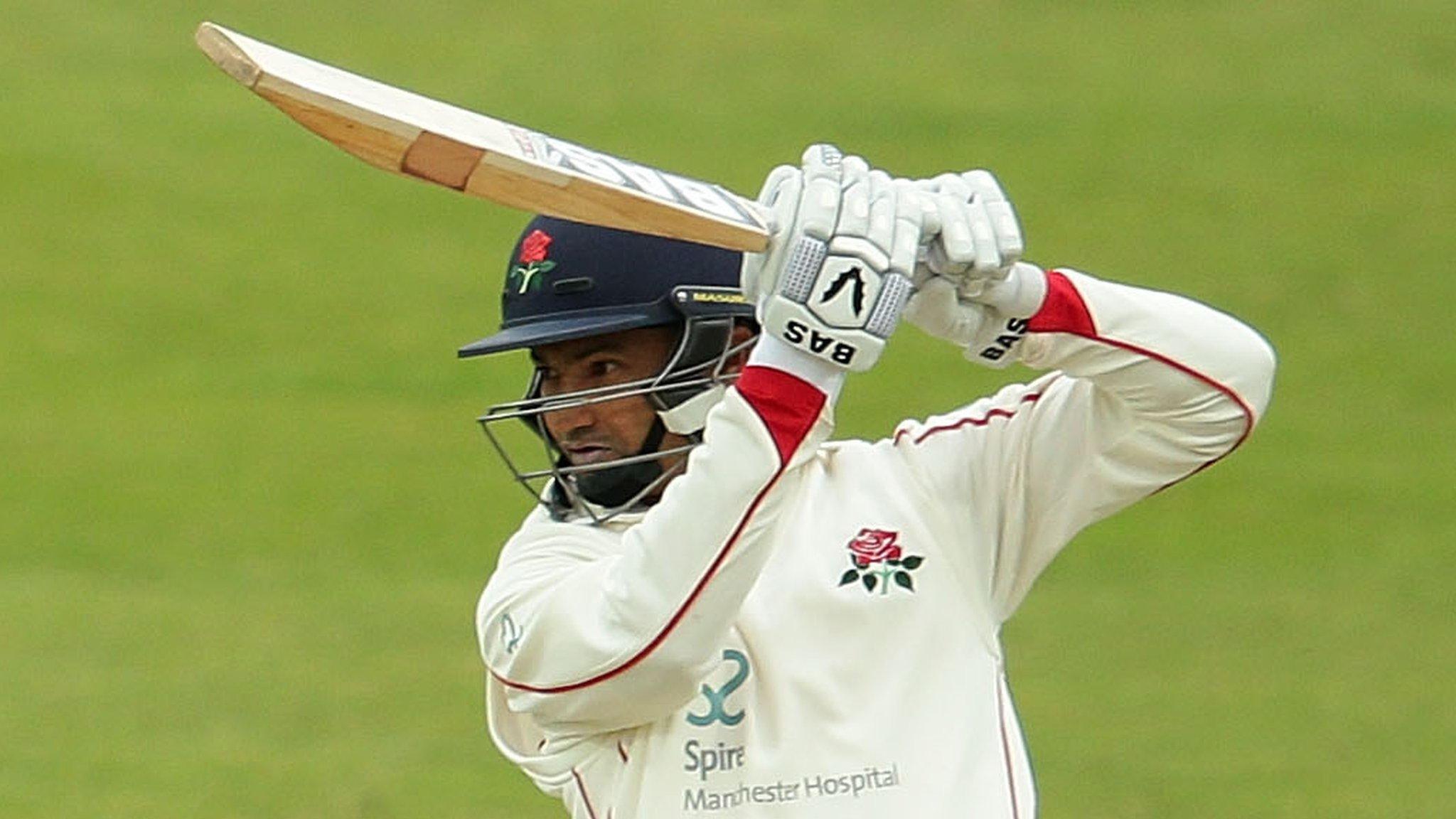 Lancashire batsman Alviro Petersen