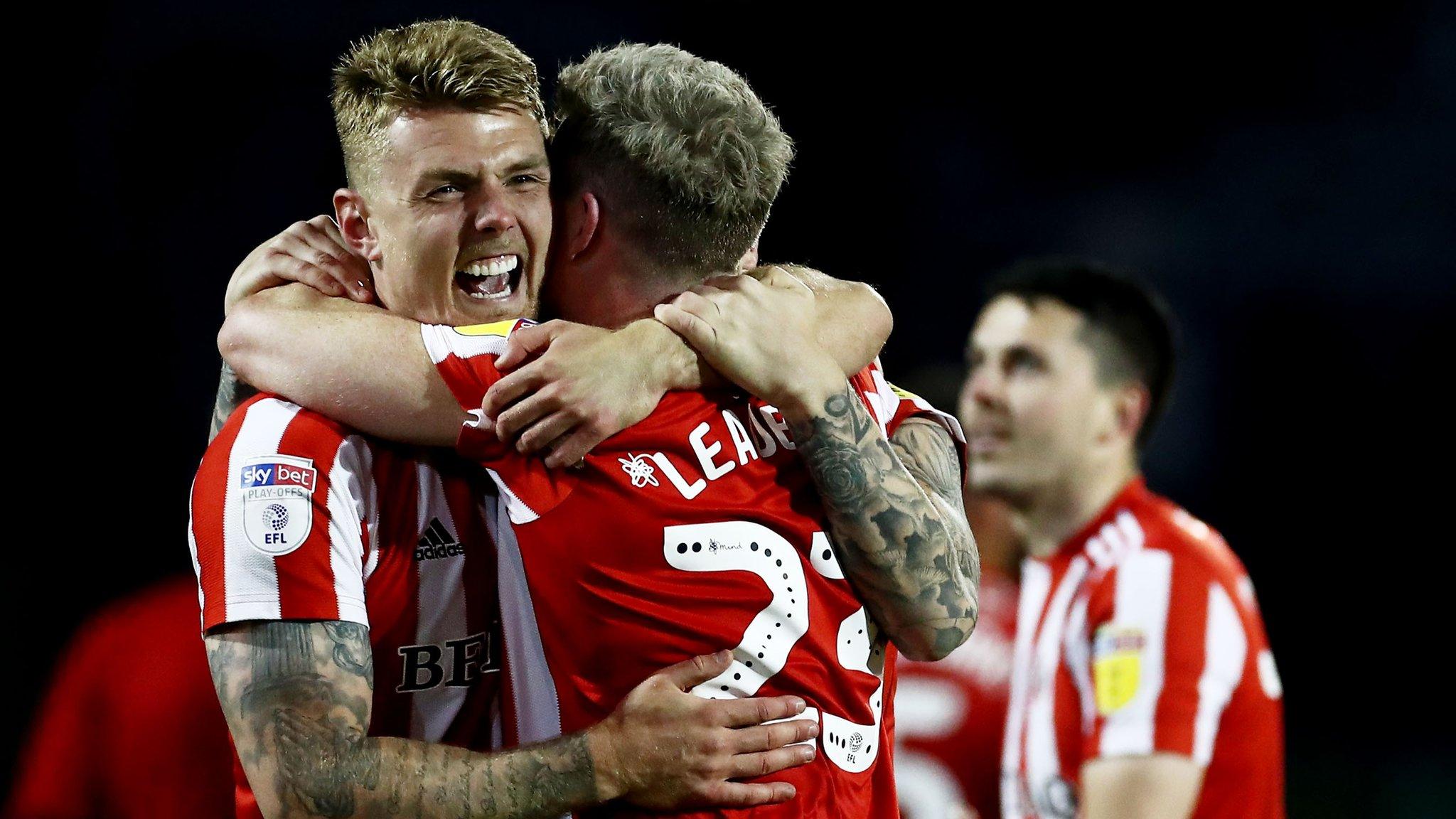 Sunderland players celebrate