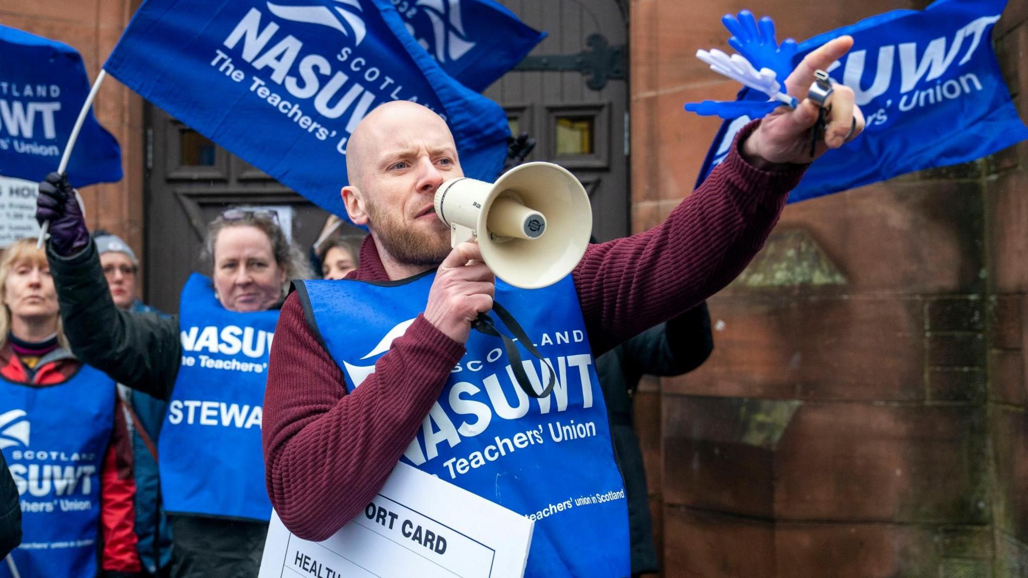 Members of the NASUWT union on a picket line in 2023