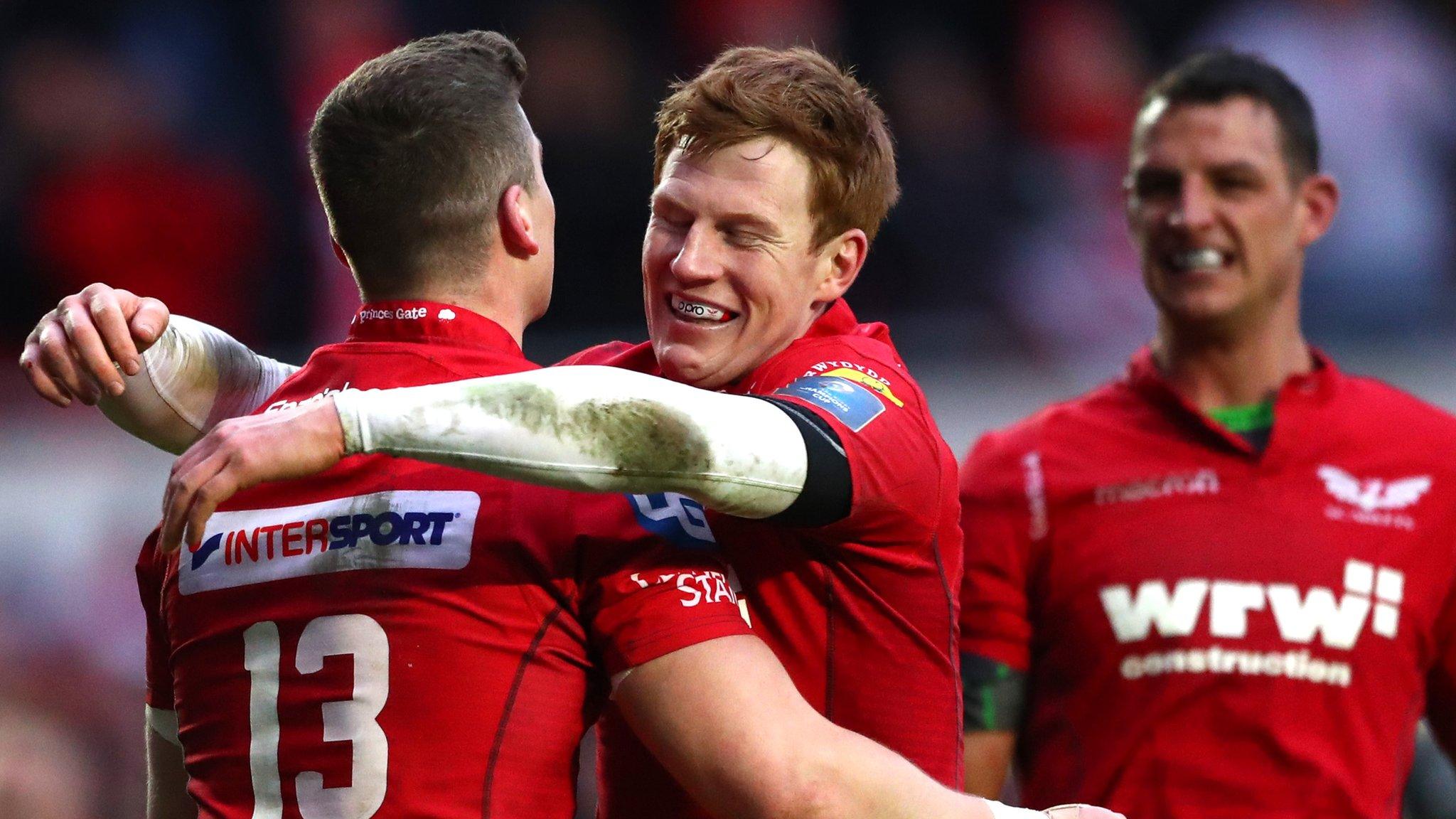 Rhys Patchell, Scott Williams and Aaron Shingler