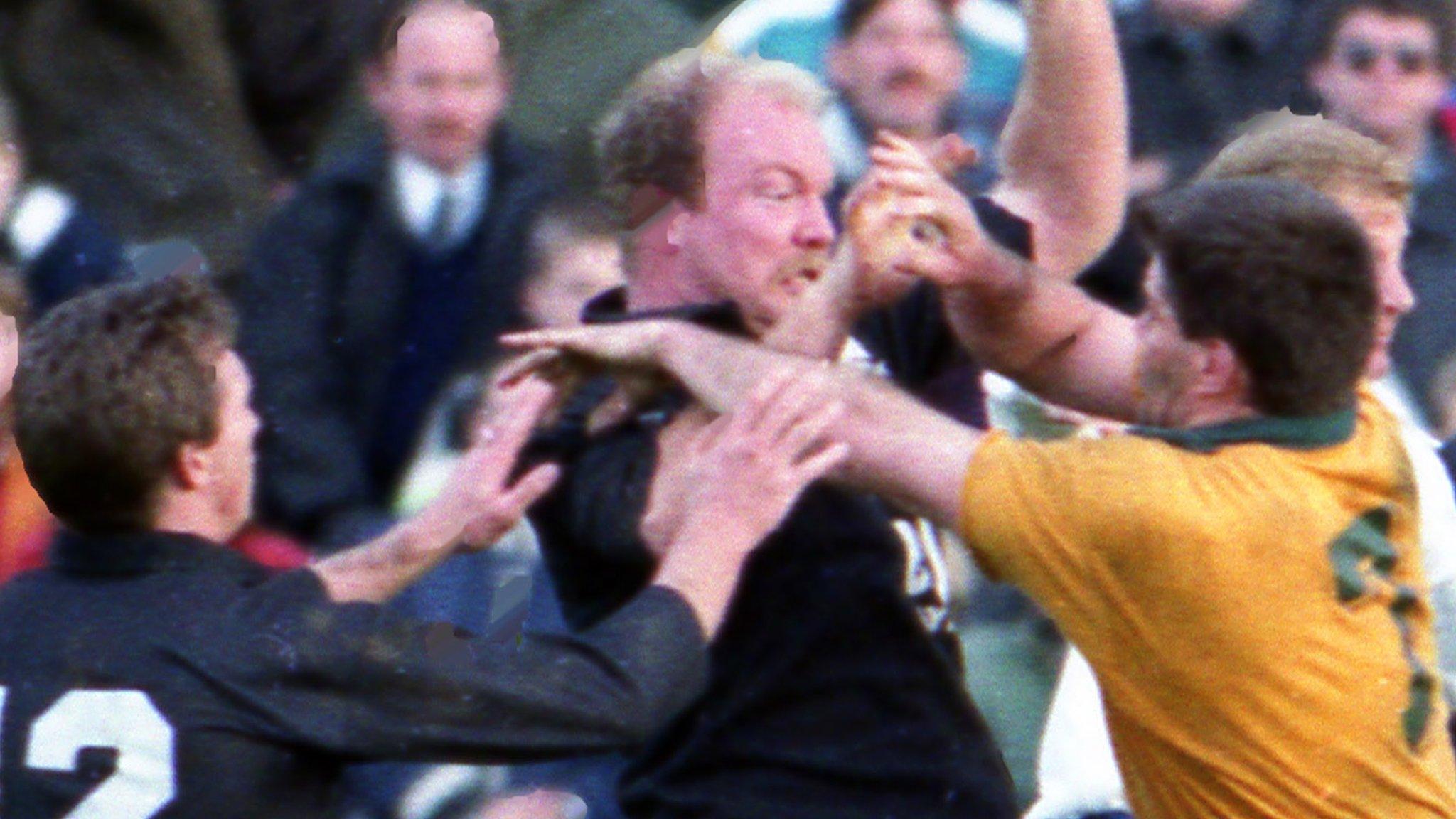 Neath and Australia players trade blows in 1992