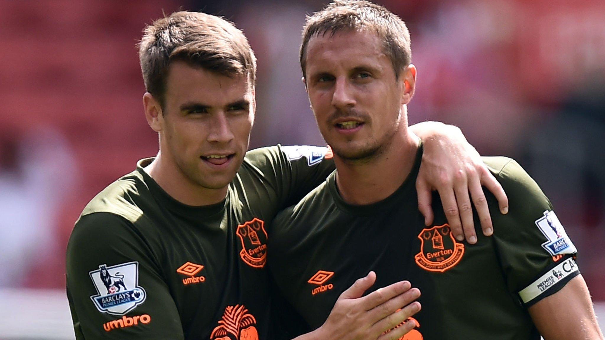 Seamus Coleman and Phil Jagielka