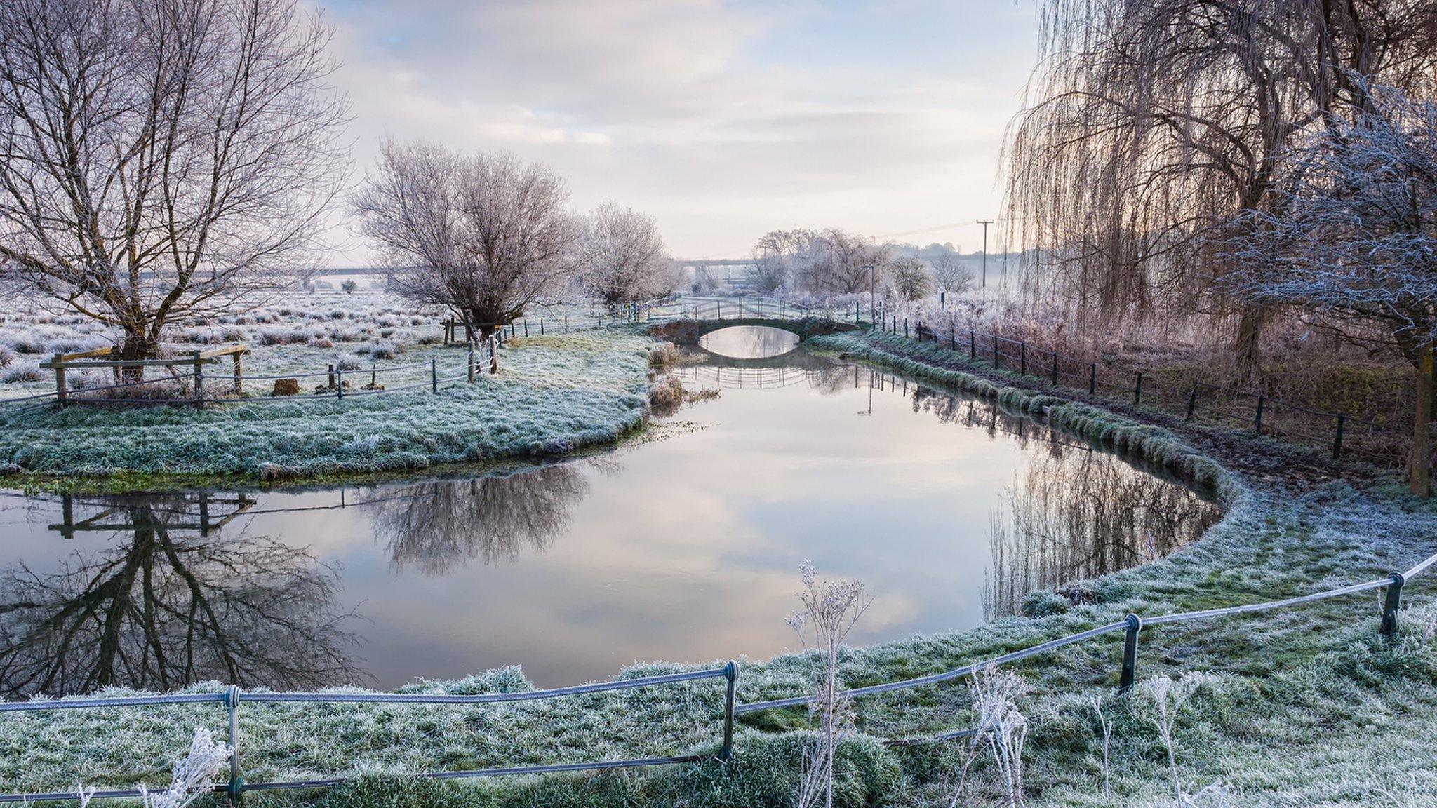 A cold scene in a rural location (stock photo)