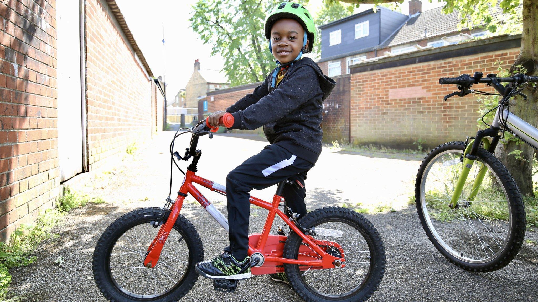 child-biking.