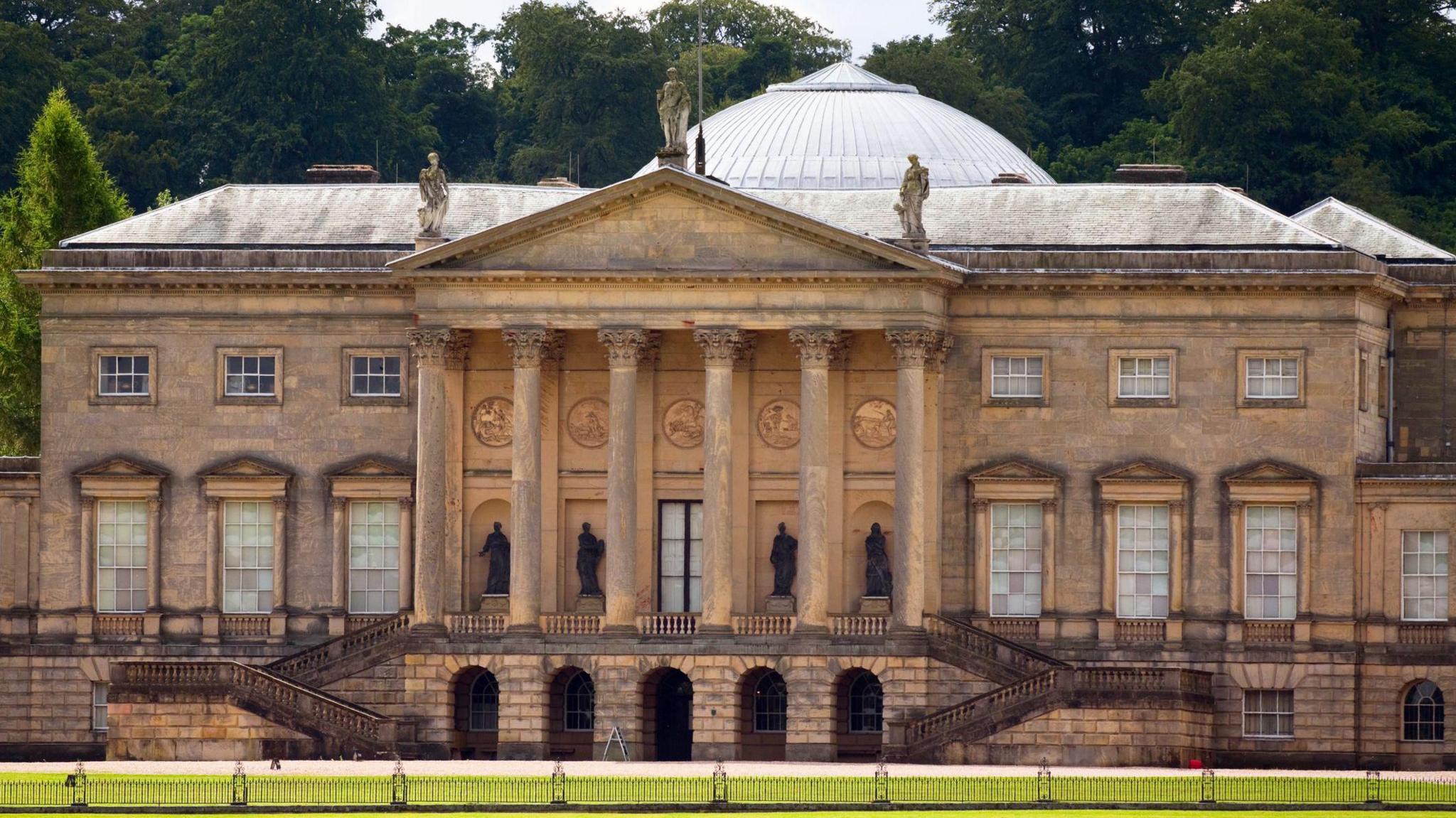 An image of country house Kedleston Hall in Derbyshire