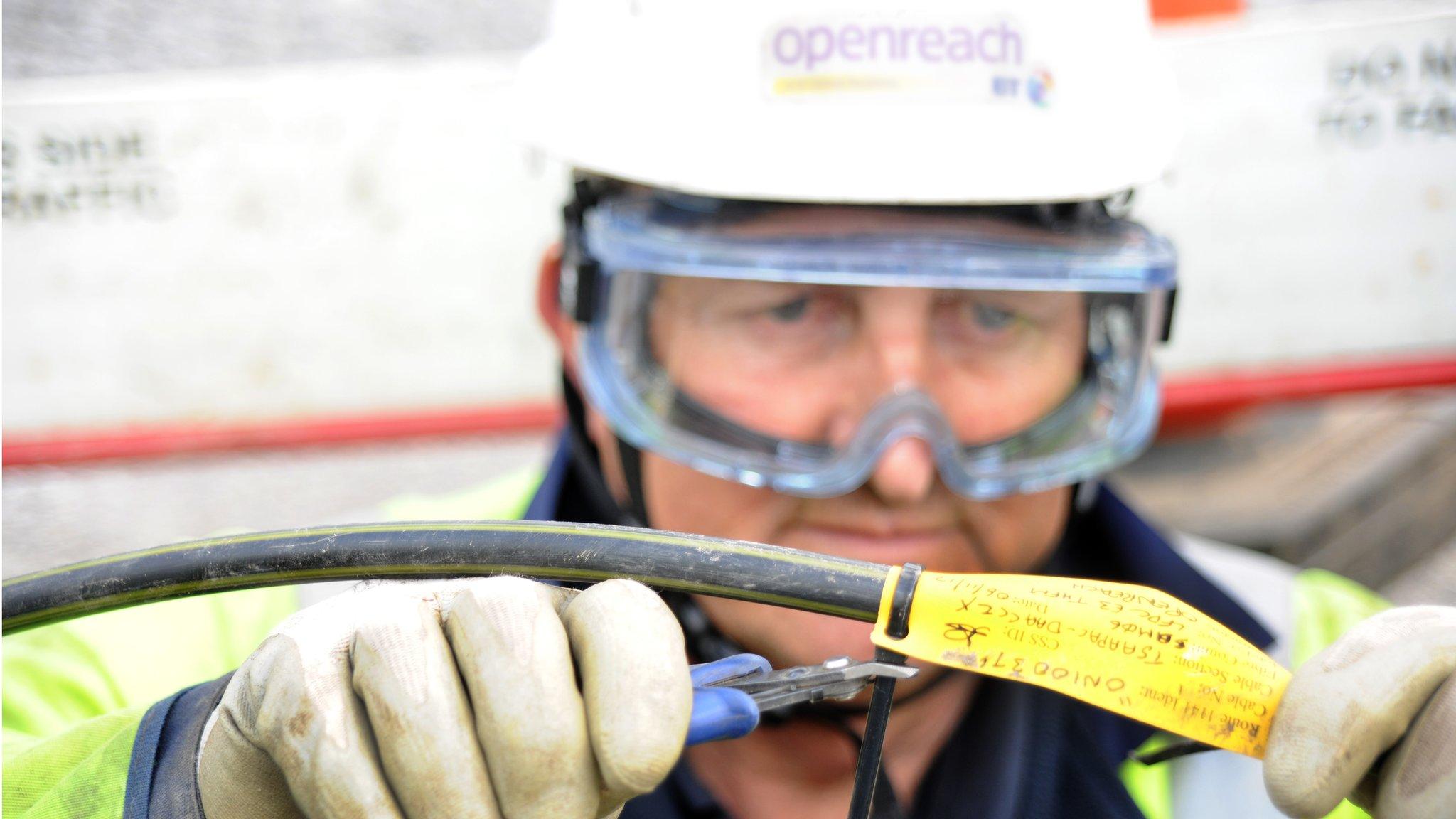 BT Openreach engineer