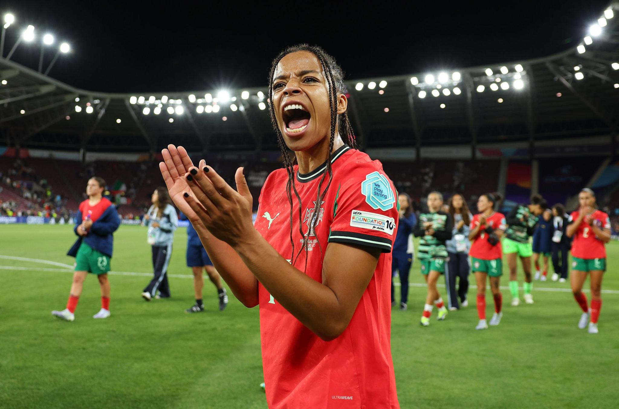 Portugal's Jessica Silva celebrates at full-time following the team's draw against Italy. Photo by Molly Darlington
