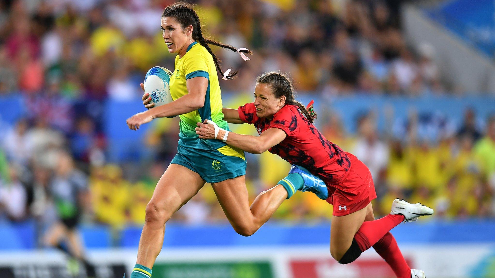 Wales' Jasmin Joyce in Commonwealth Games rugby sevens action