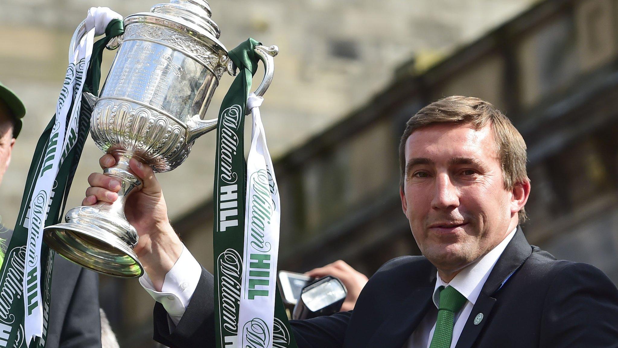 Hibs head coach Alan Stubbs