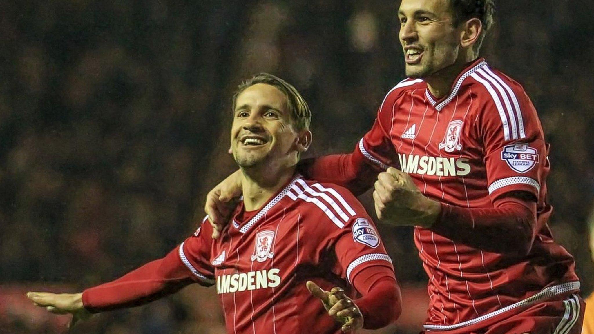 Middlesbrough's Gaston Ramirez (left) celebrates his goal against Wolves