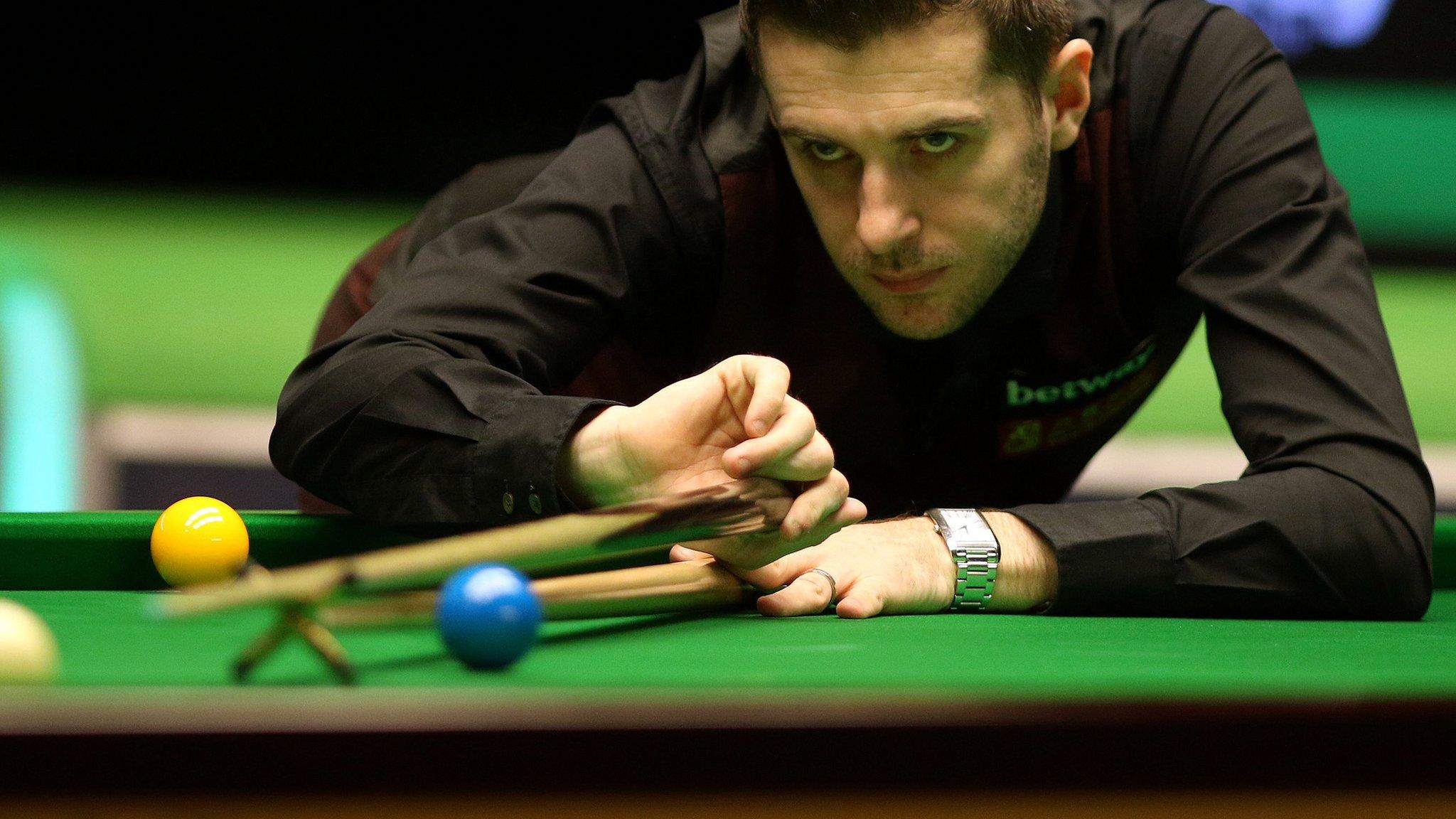 Mark Selby en route to victory over Oliver Lines in the UK Championship