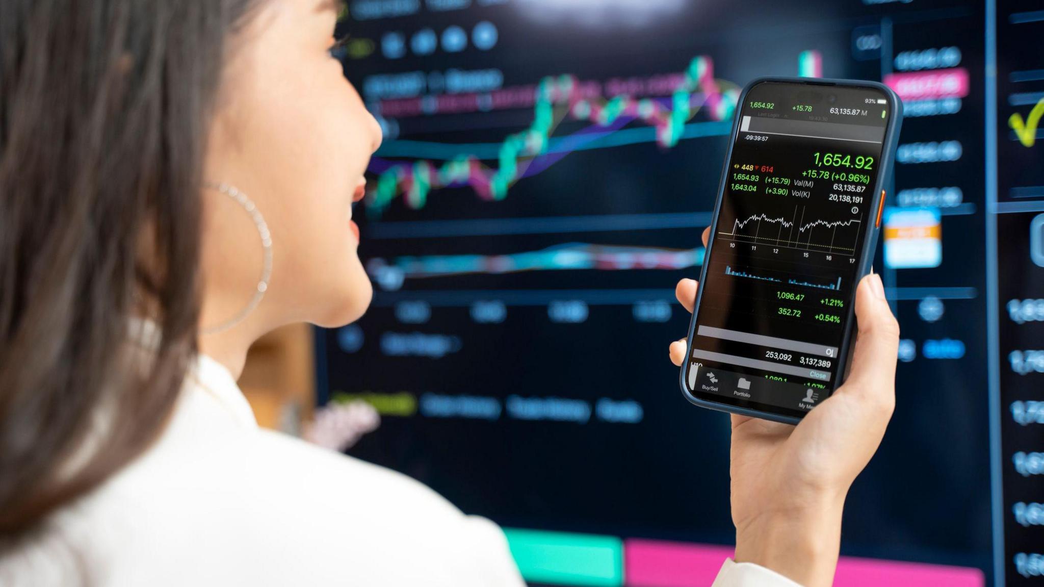 Crypto users forced to share account details with tax officials - BBC News